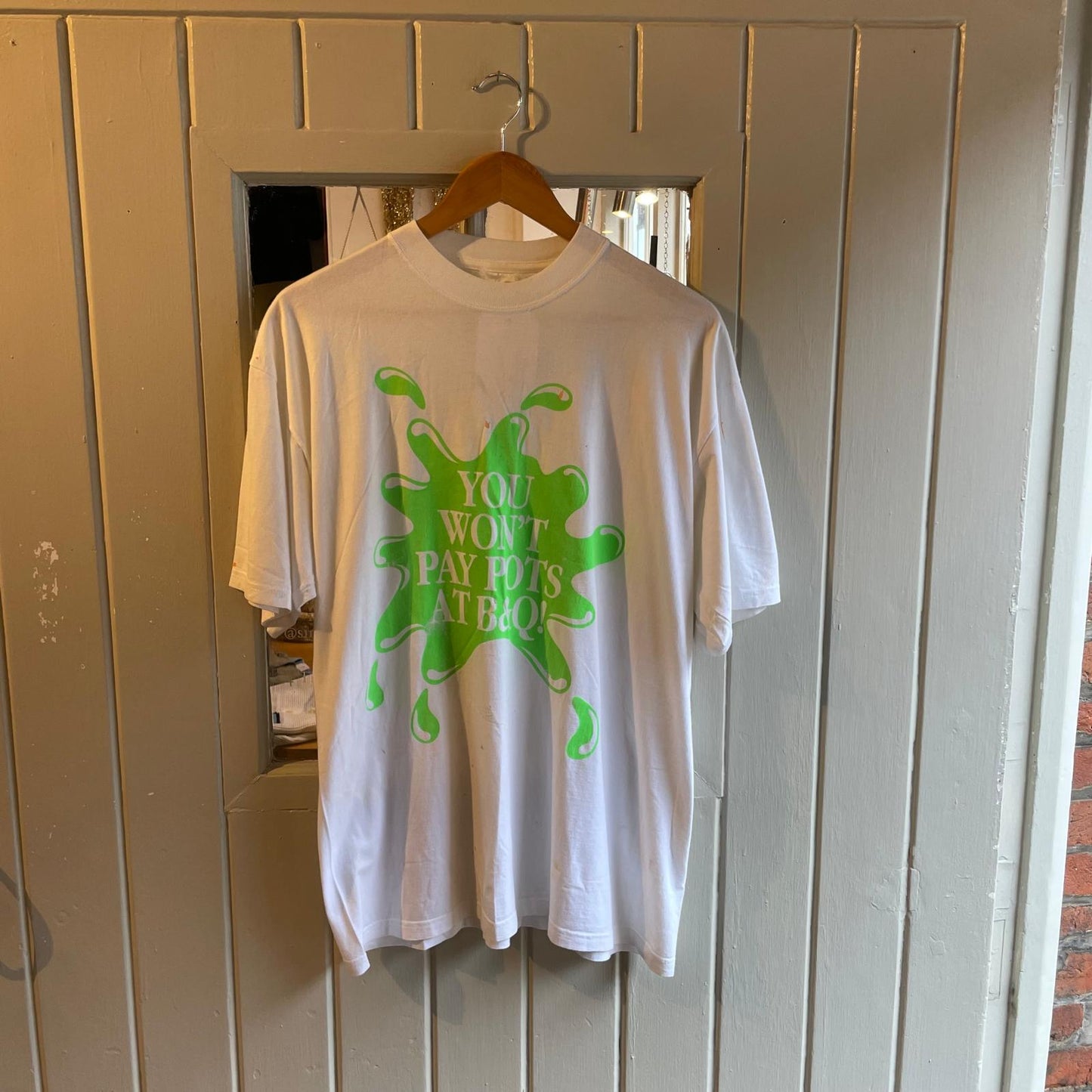 1990s White B&Q Worker Graphic T-shirt