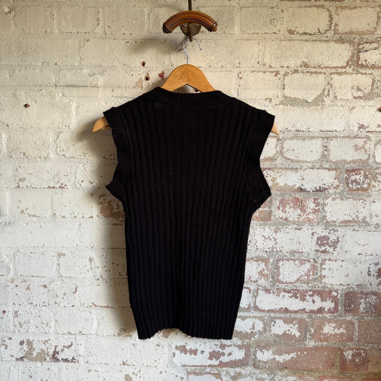 1970s Black Knitted Tank Top Sweater Vest Jumper