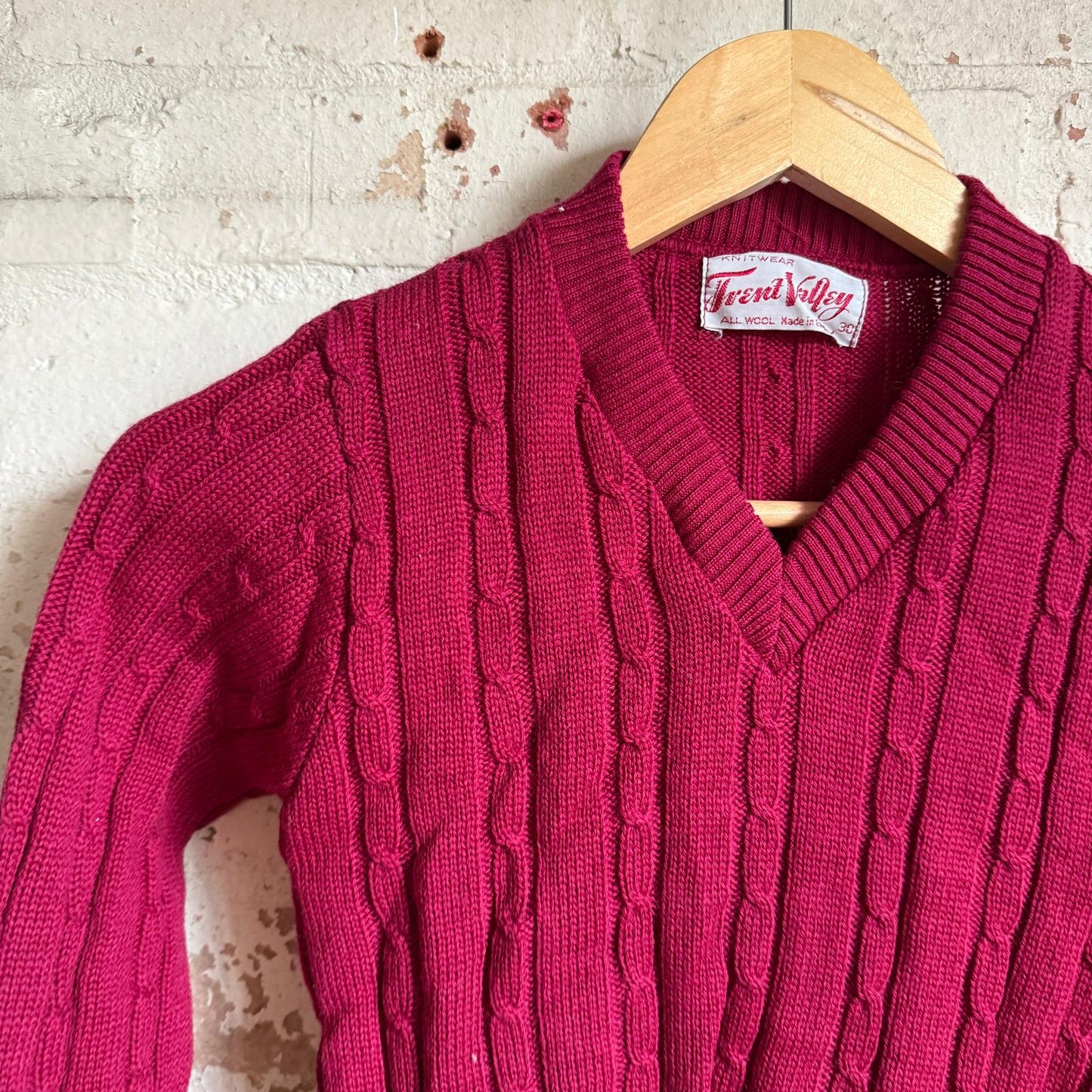 1940s Burgundy Red Knitted Wool Jumper