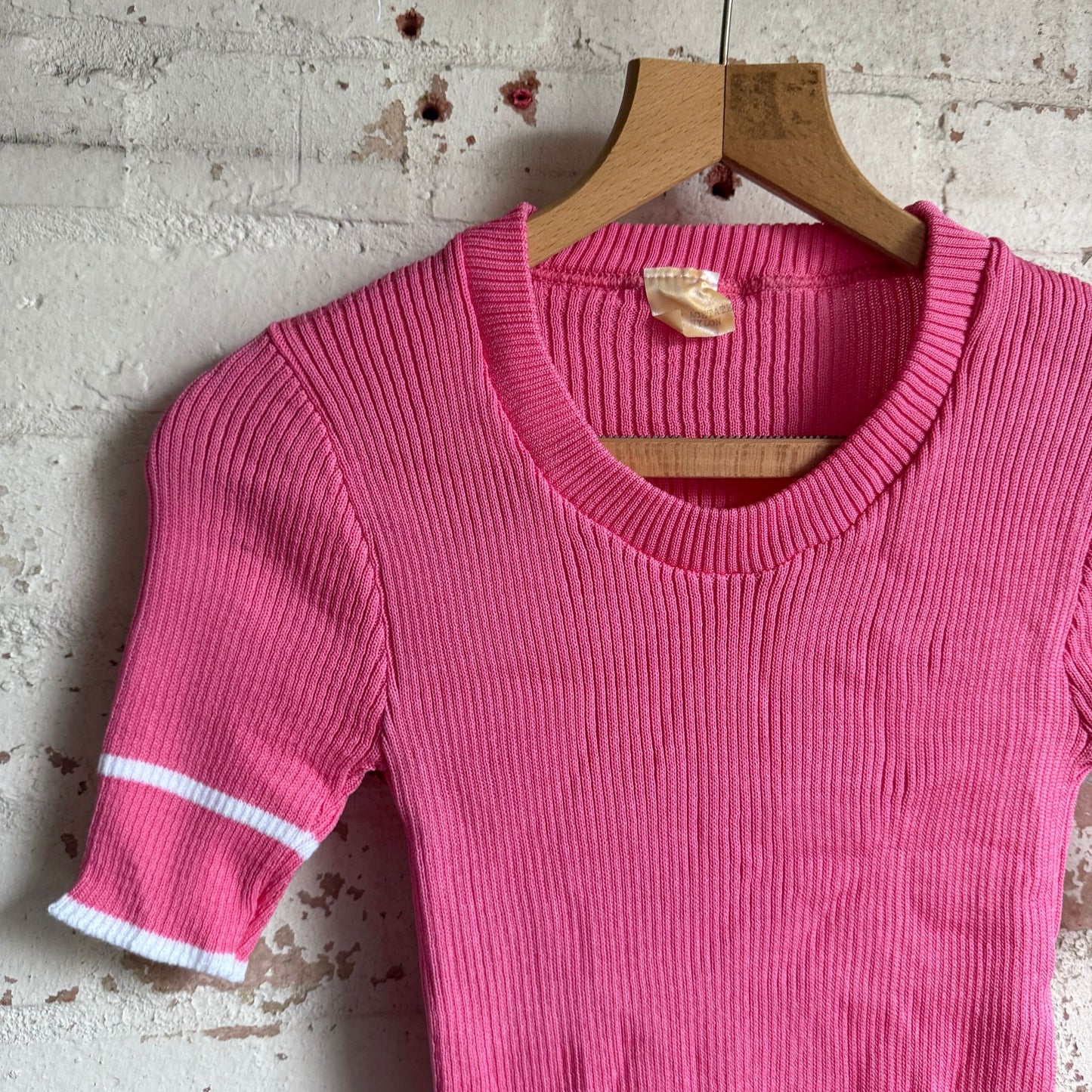 1970s Pink Knitted T-Shirt Top