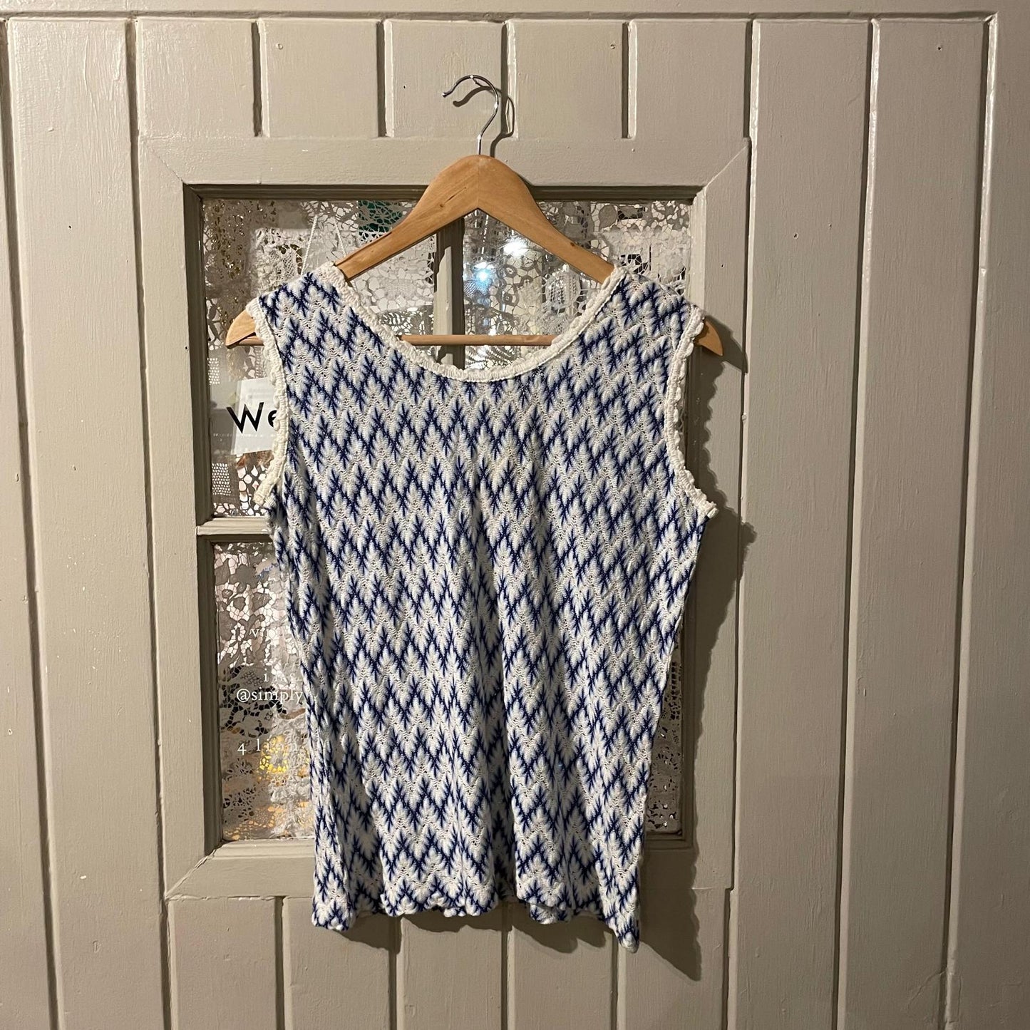 1970s White and Blue Knitted Vest Blouse