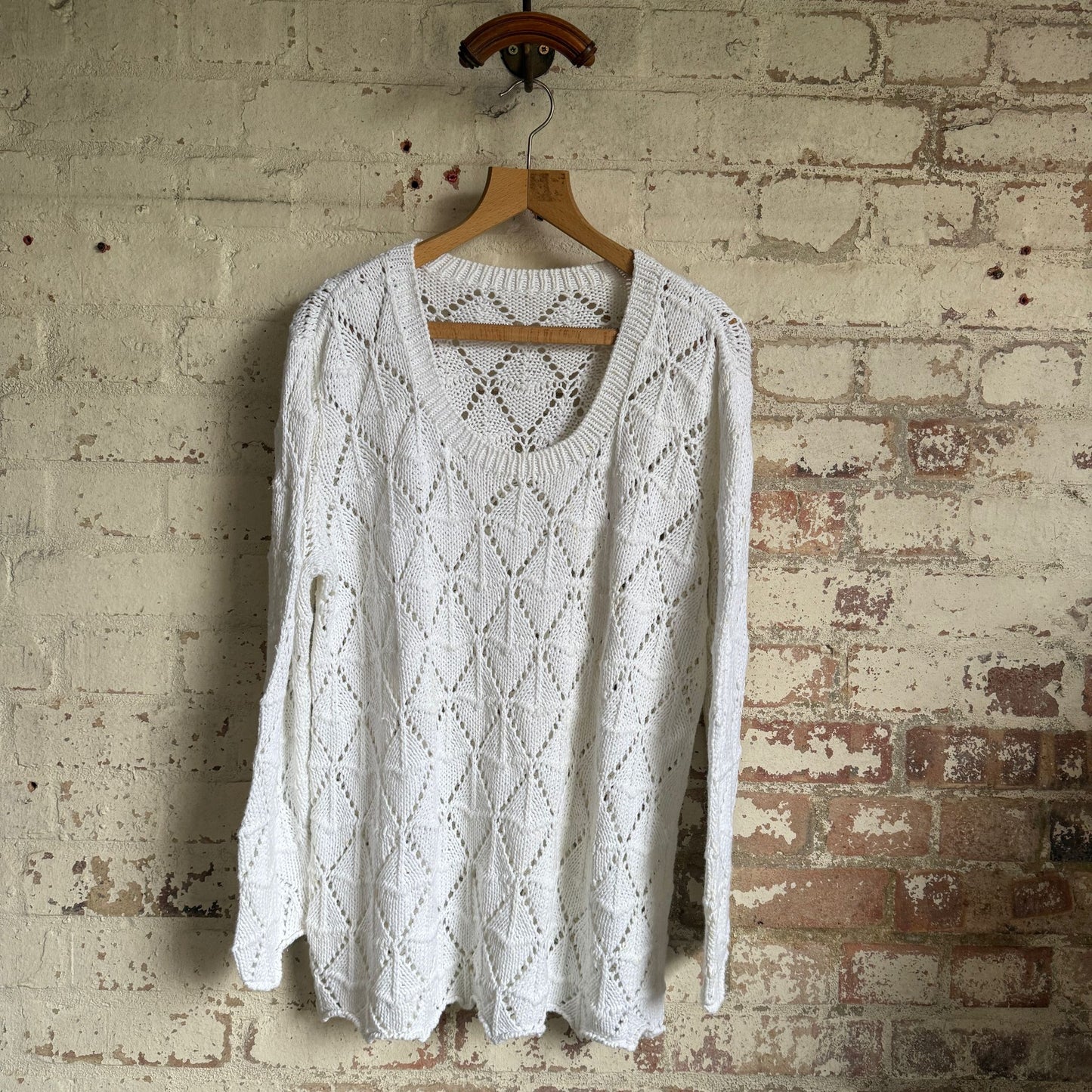 1980s White Diamond Crochet Knitted Jumper
