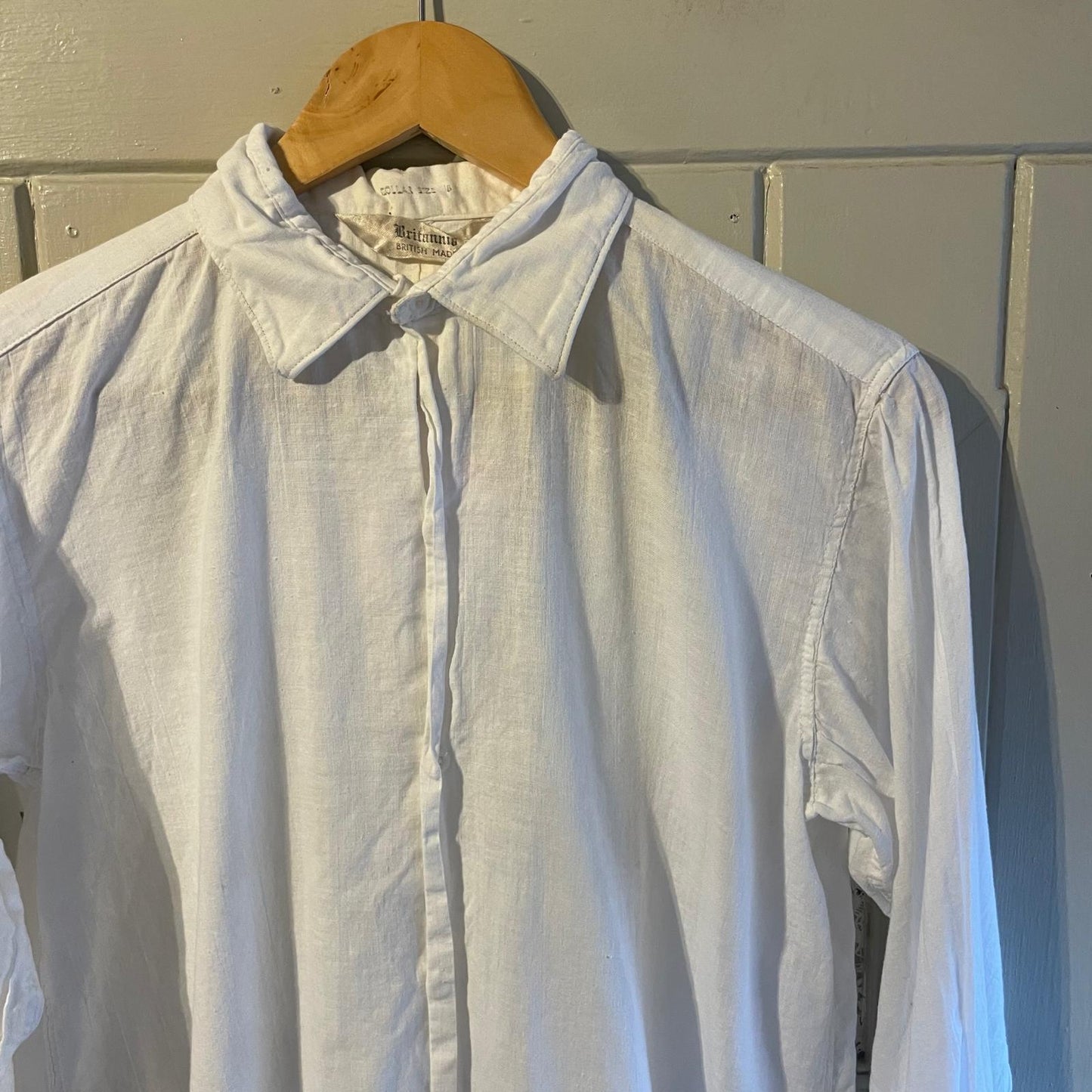 1960s White British Linen Button Up Shirt