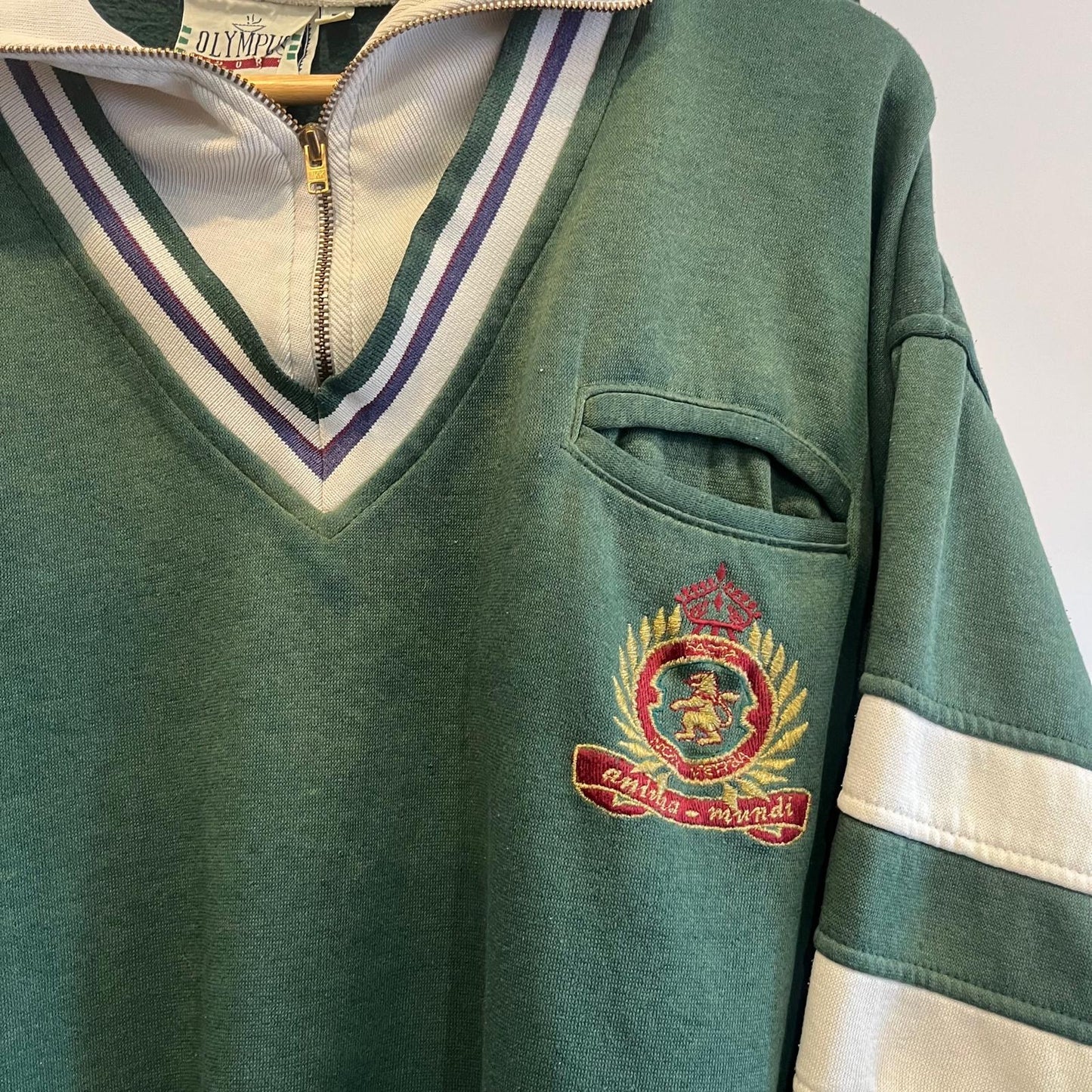 1980s Faded Green Unusual College Style Sweatshirt Jumper