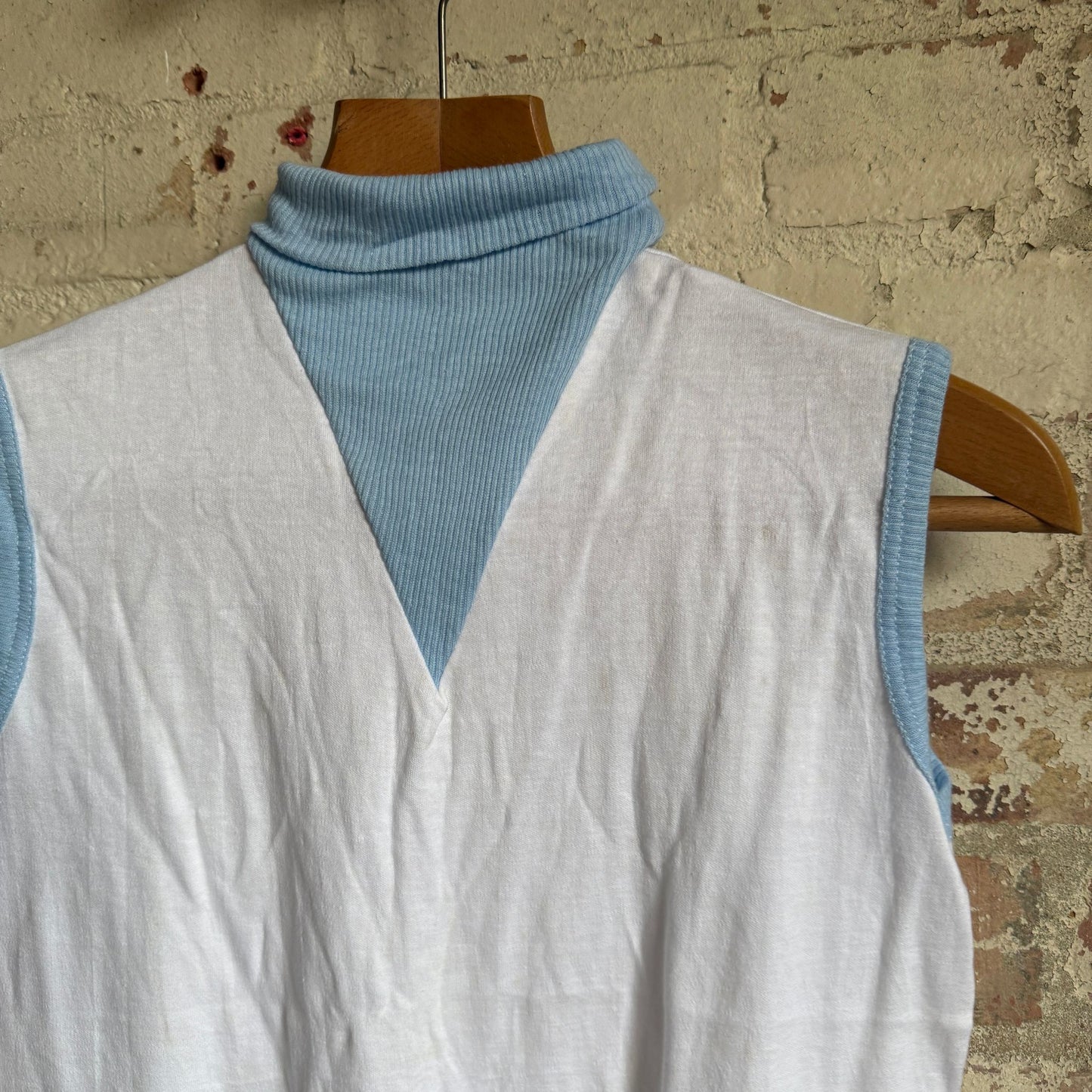 1970s White Roll Neck Sleeveless Vest