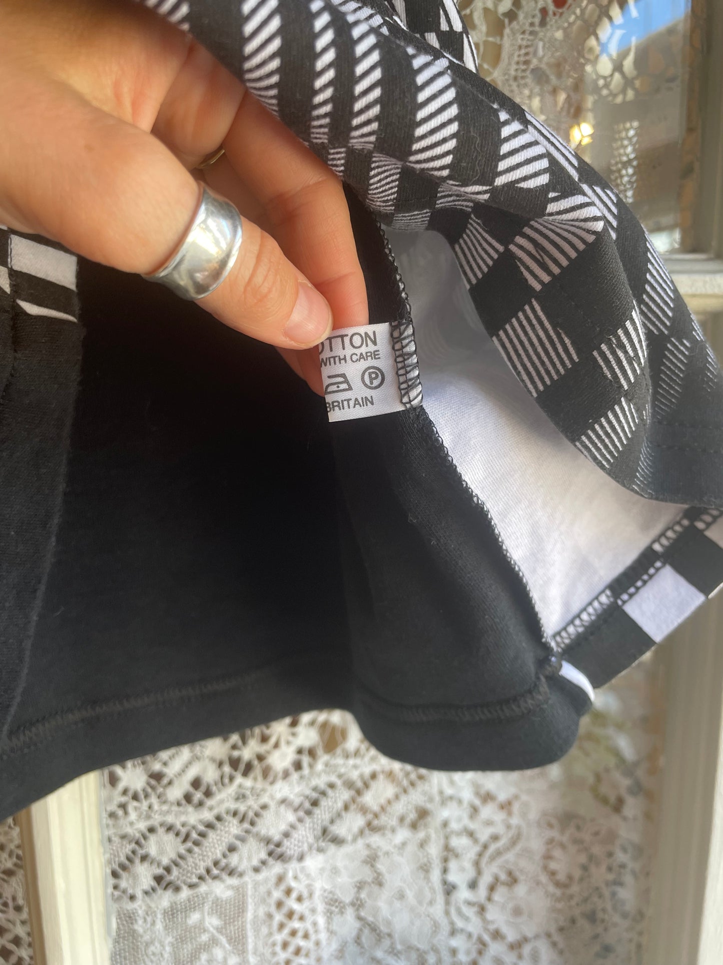 1970s Blank Graphic Punk T-Shirt