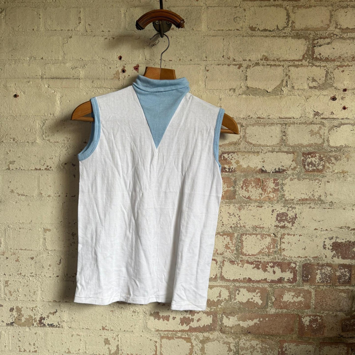 1970s White Roll Neck Sleeveless Vest