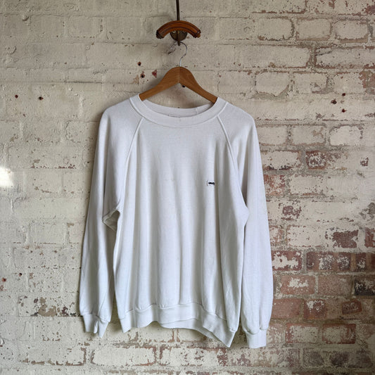1980s White Raglan Levis Sweatshirt