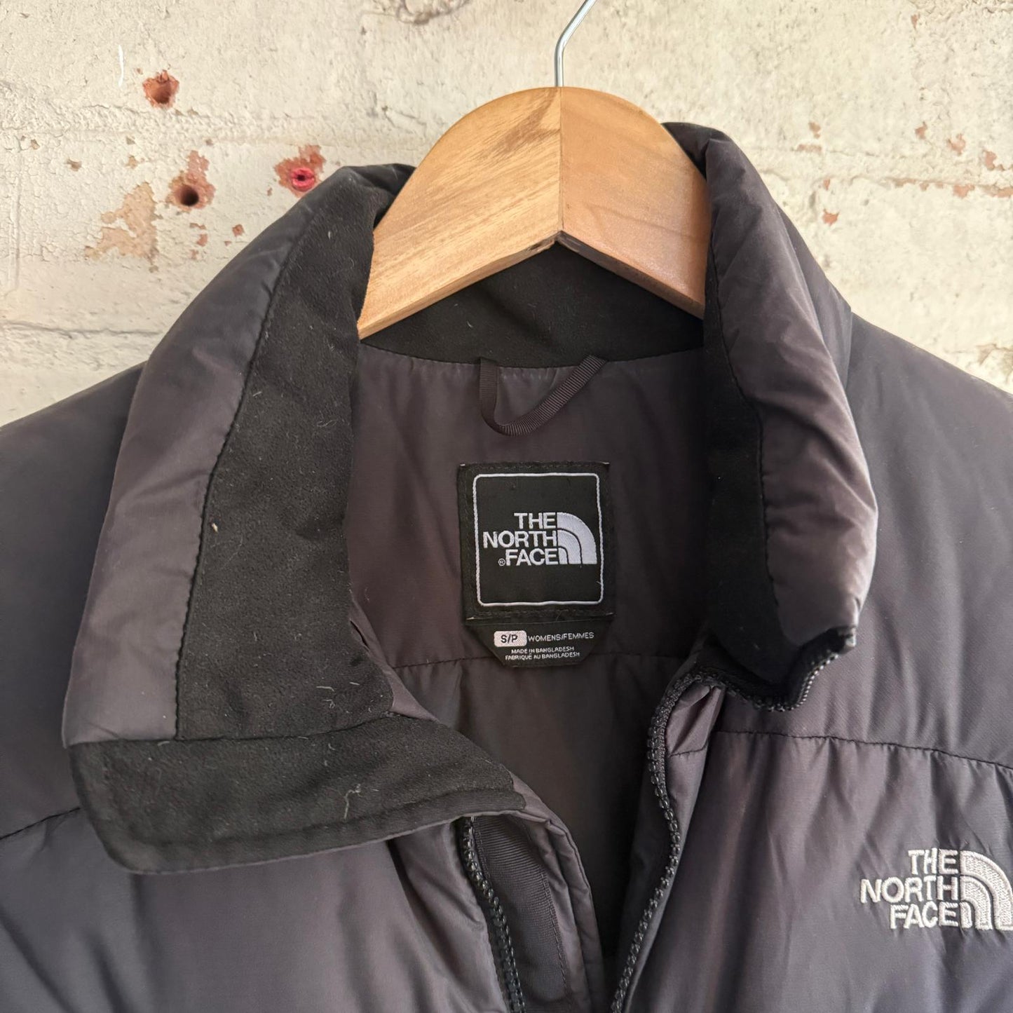 2000s Black The North Face Puffer Gilet Jacket