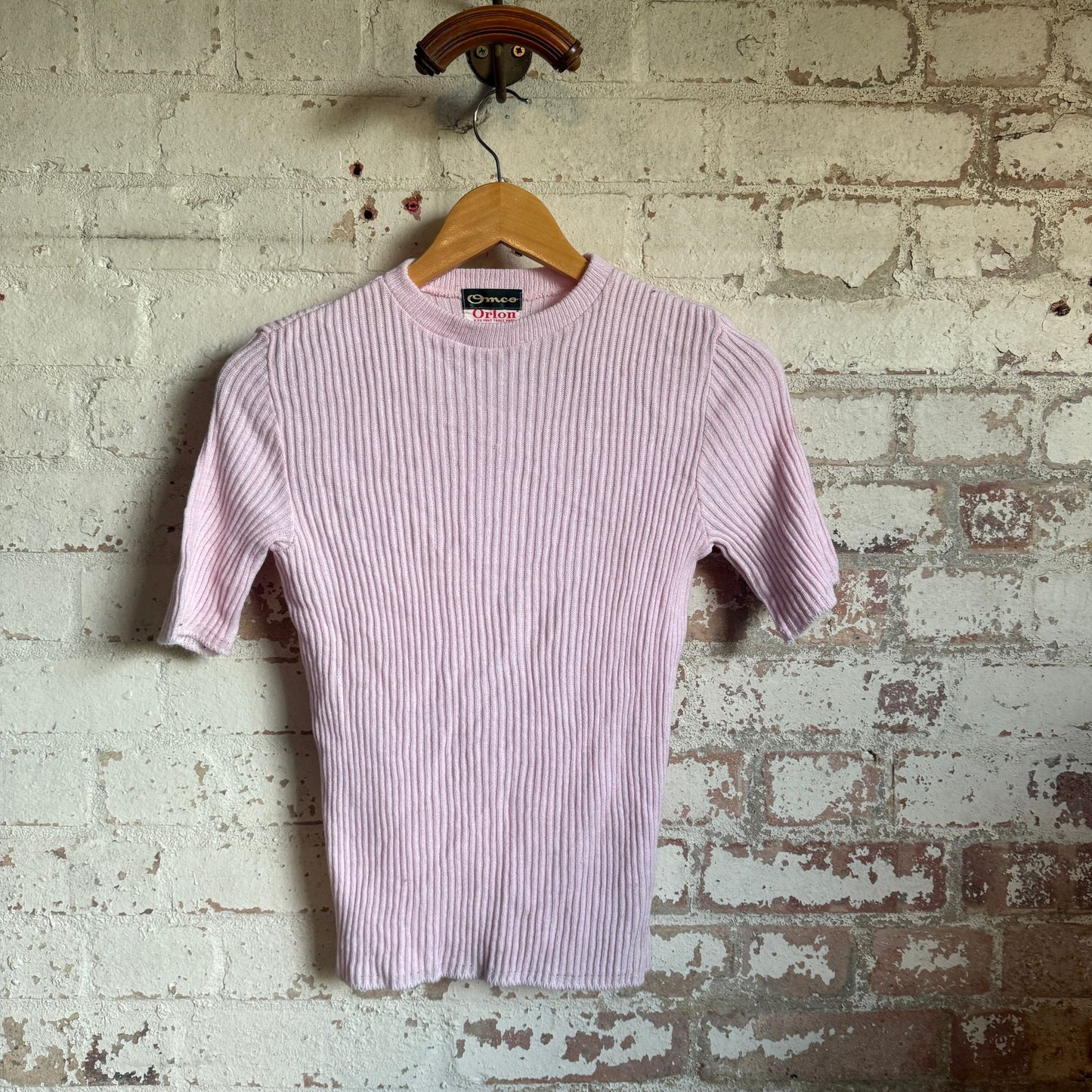 1970s Pink Knitted British T-Shirt Top Jumper