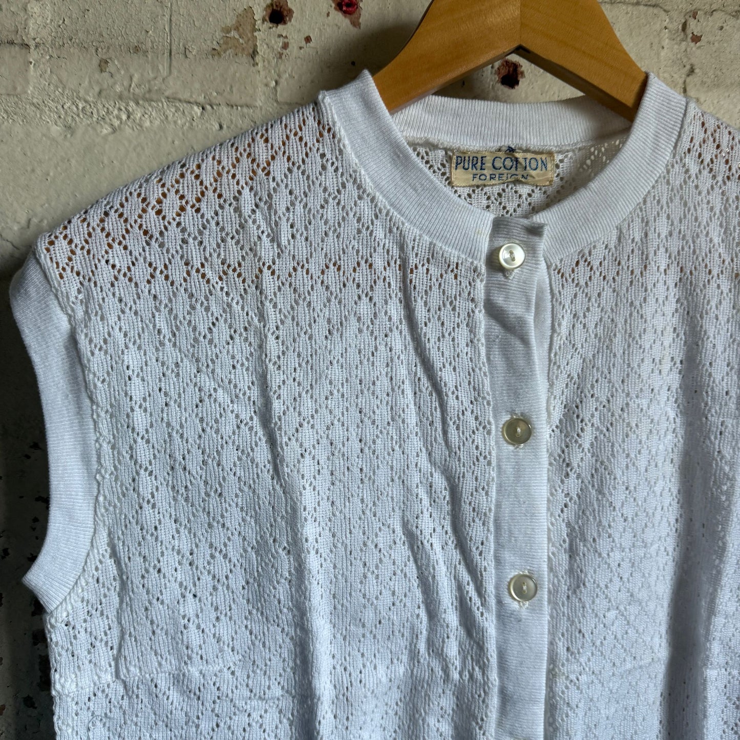 1960s White Knitted Patterned Sleeveless Top