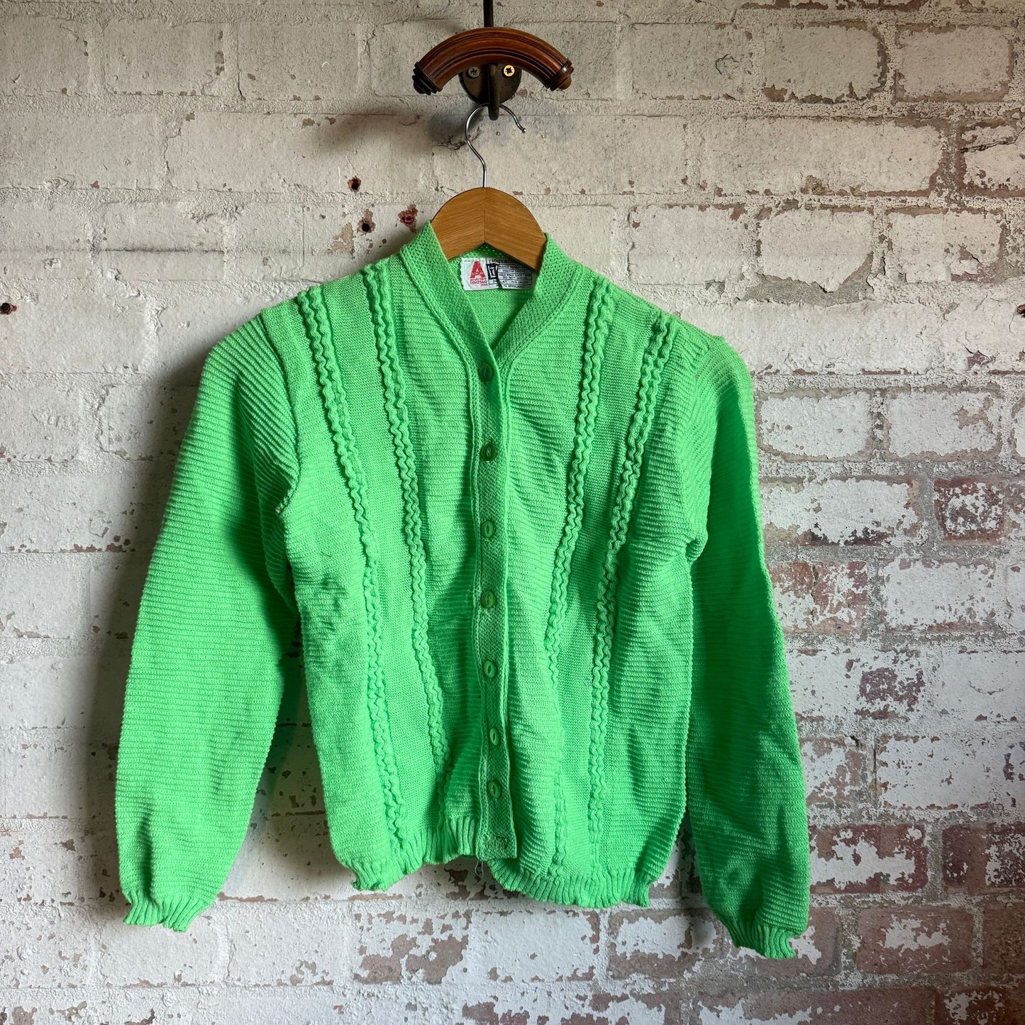 1960s Green Knitted Button Cardigan Jumper