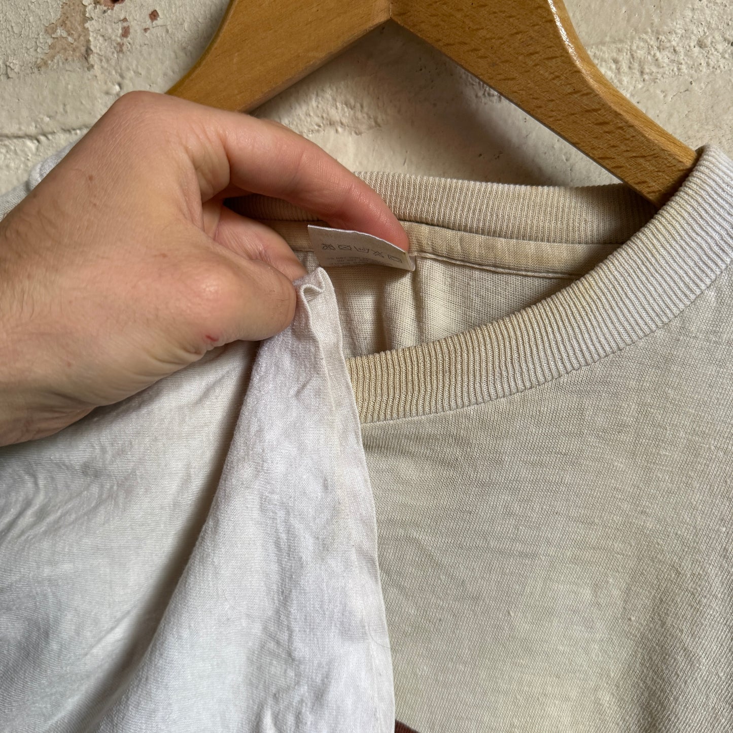 1990s White Distressed Hard Rock Tenerife Graphic T-Shirt 2