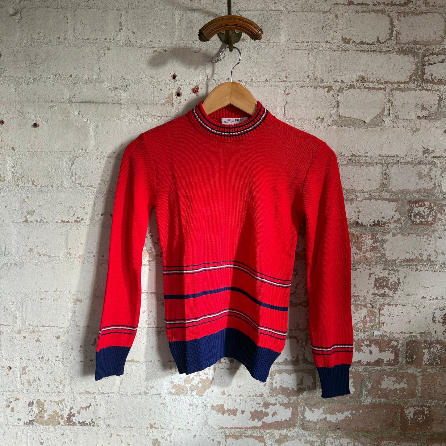 1970s Red Italian Knitted Round Neck Jumper Top