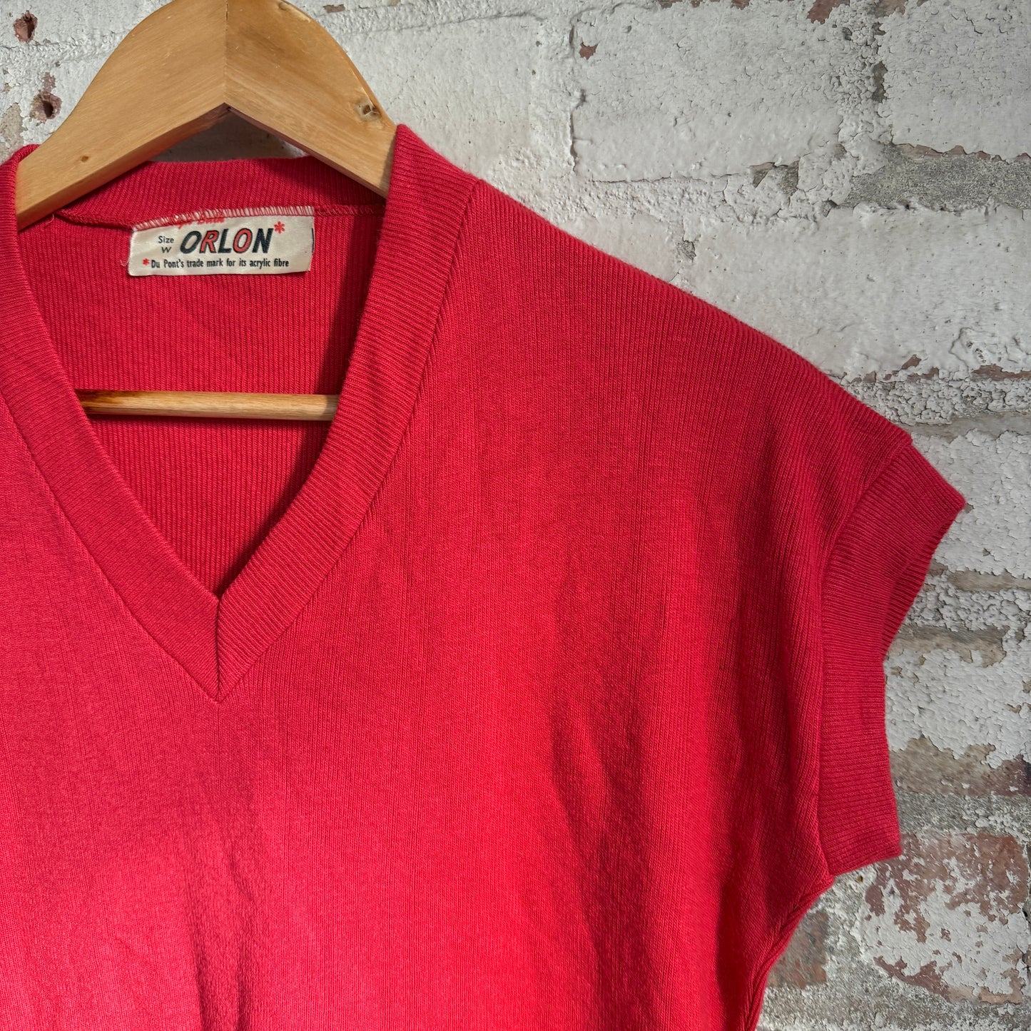 1950s Red Knitted Blouse Vest Top