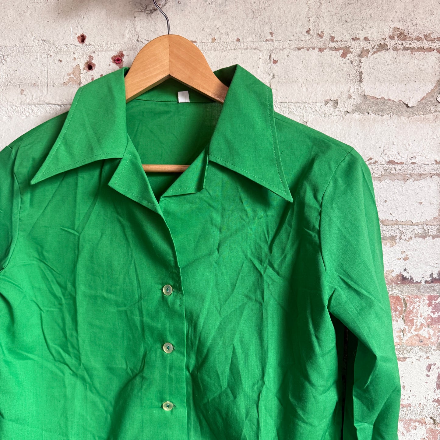 1970s Green Dagger Collar Cotton Shirt