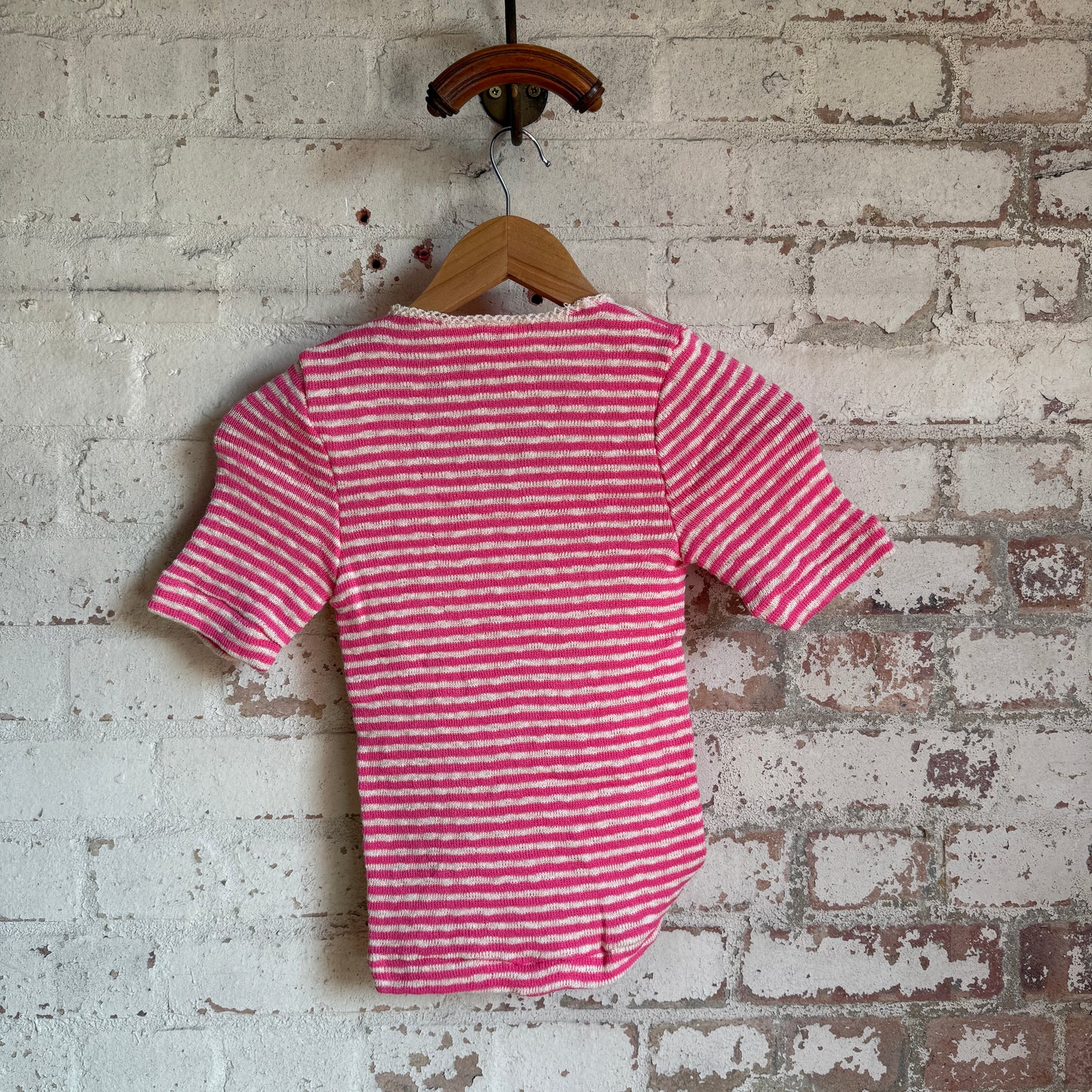 1970s Pink Knitted Erica Budd T-Shirt Top