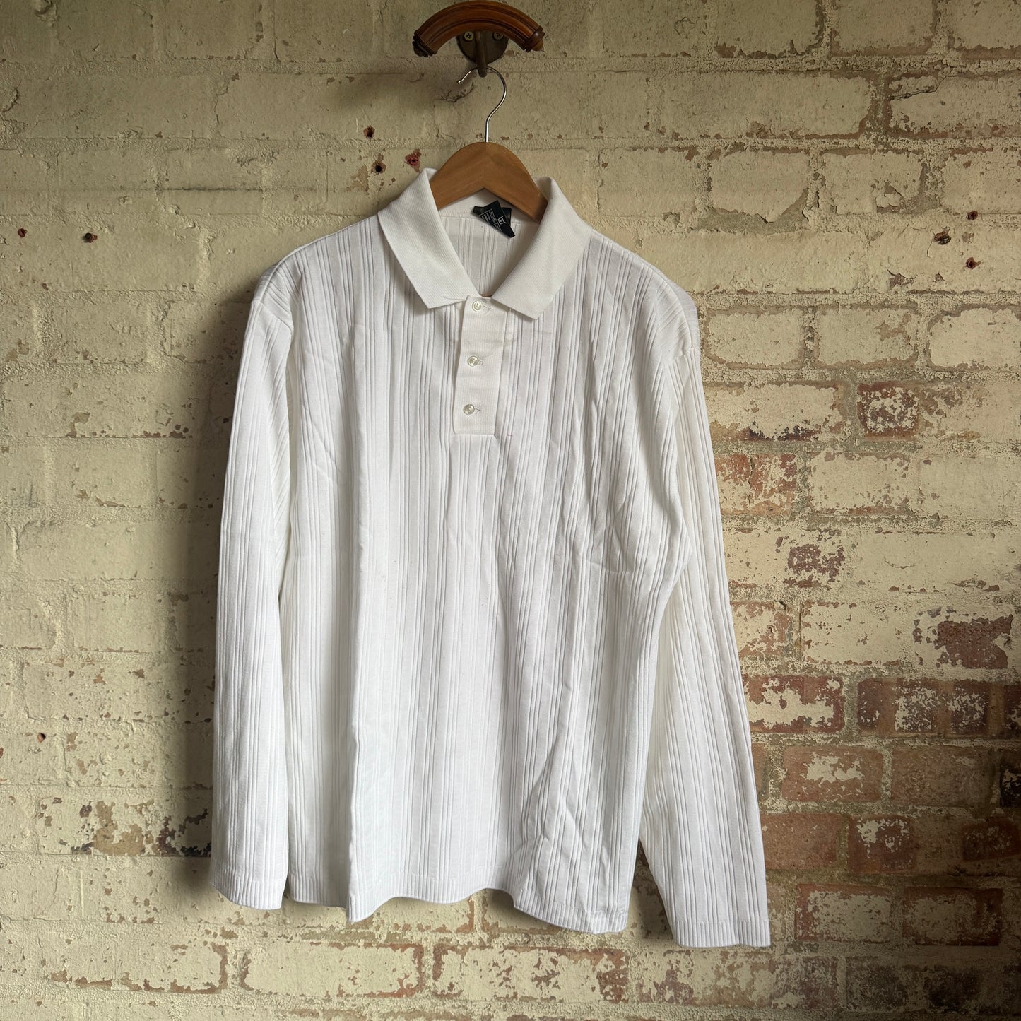1980s White Polyester Mod Style Polo Shirt Top