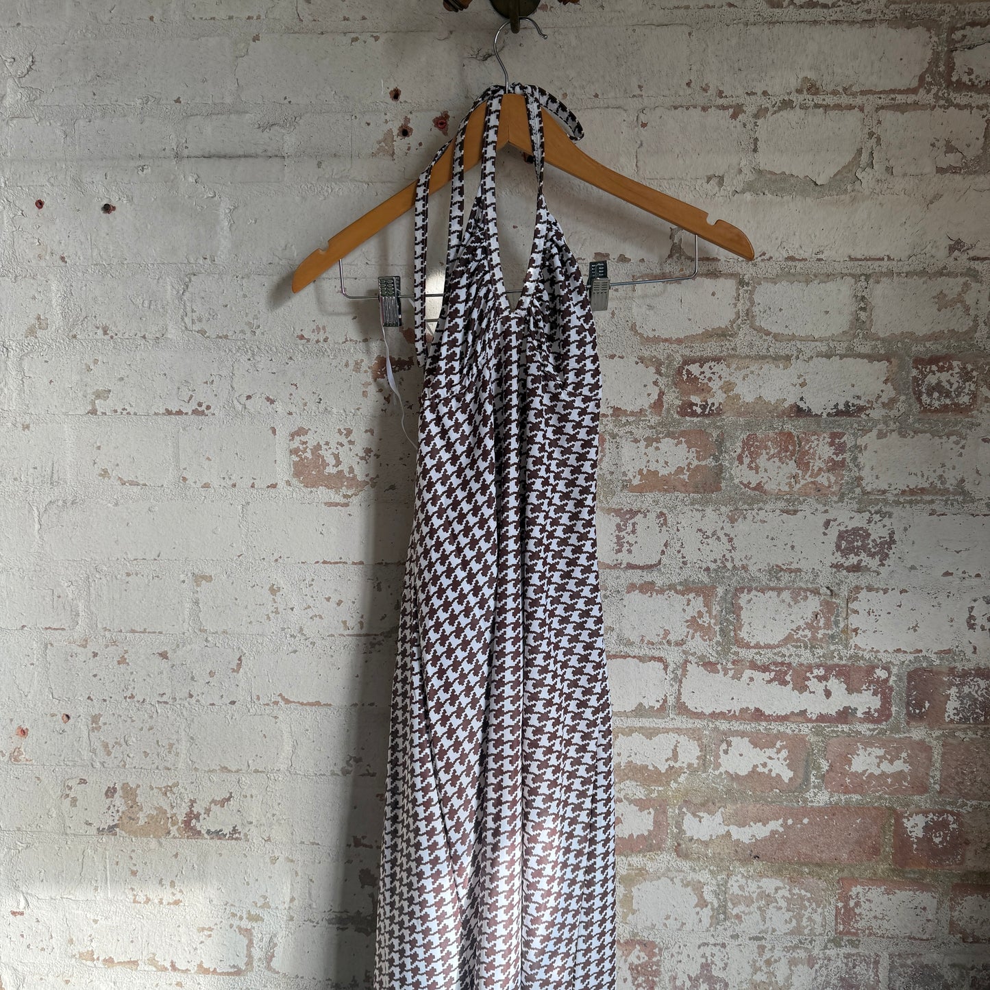 1970s Brown Houndstooth Checkered Halter Neck Dress