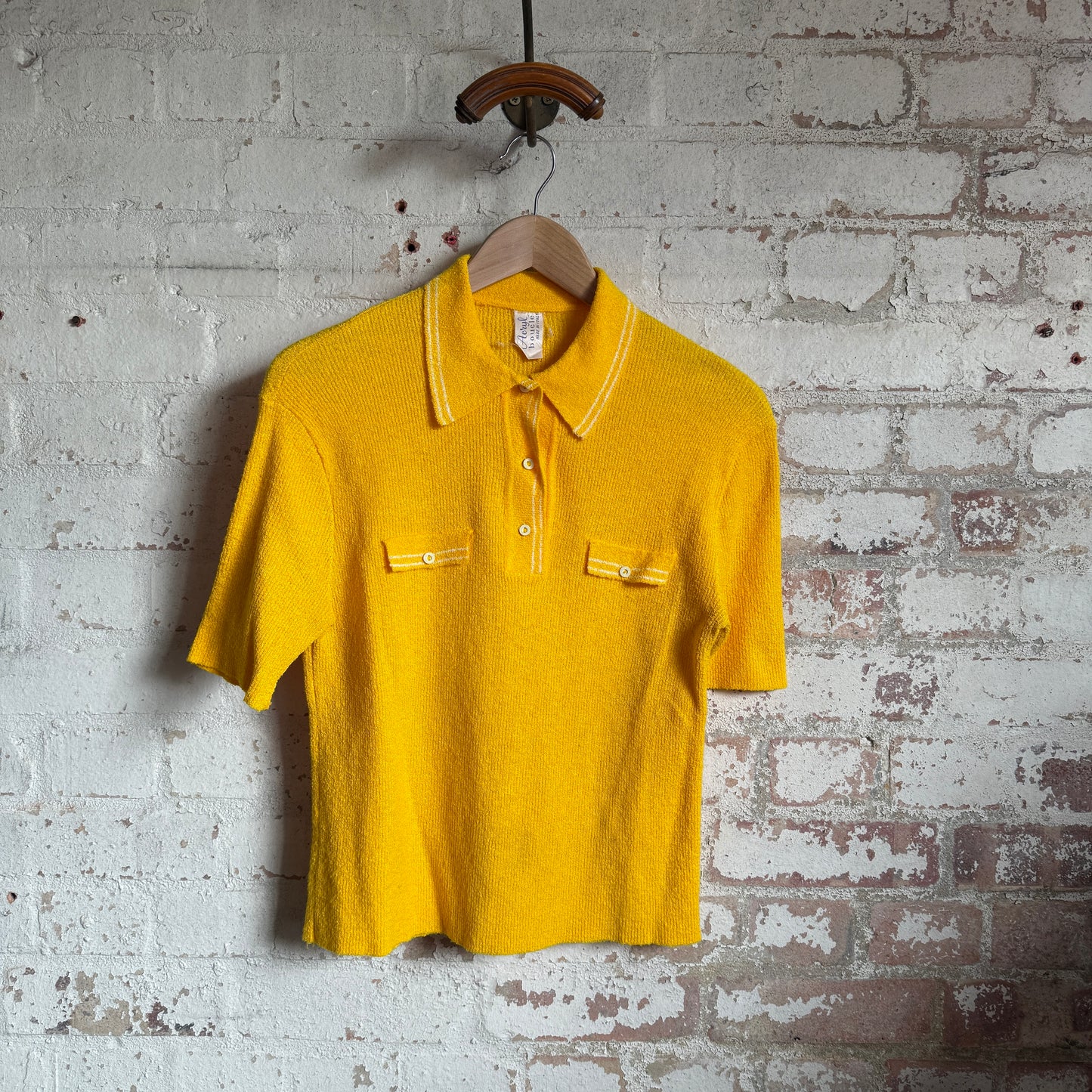 1960s 1970s Yellow Italian Knitted Polo Shirt Top