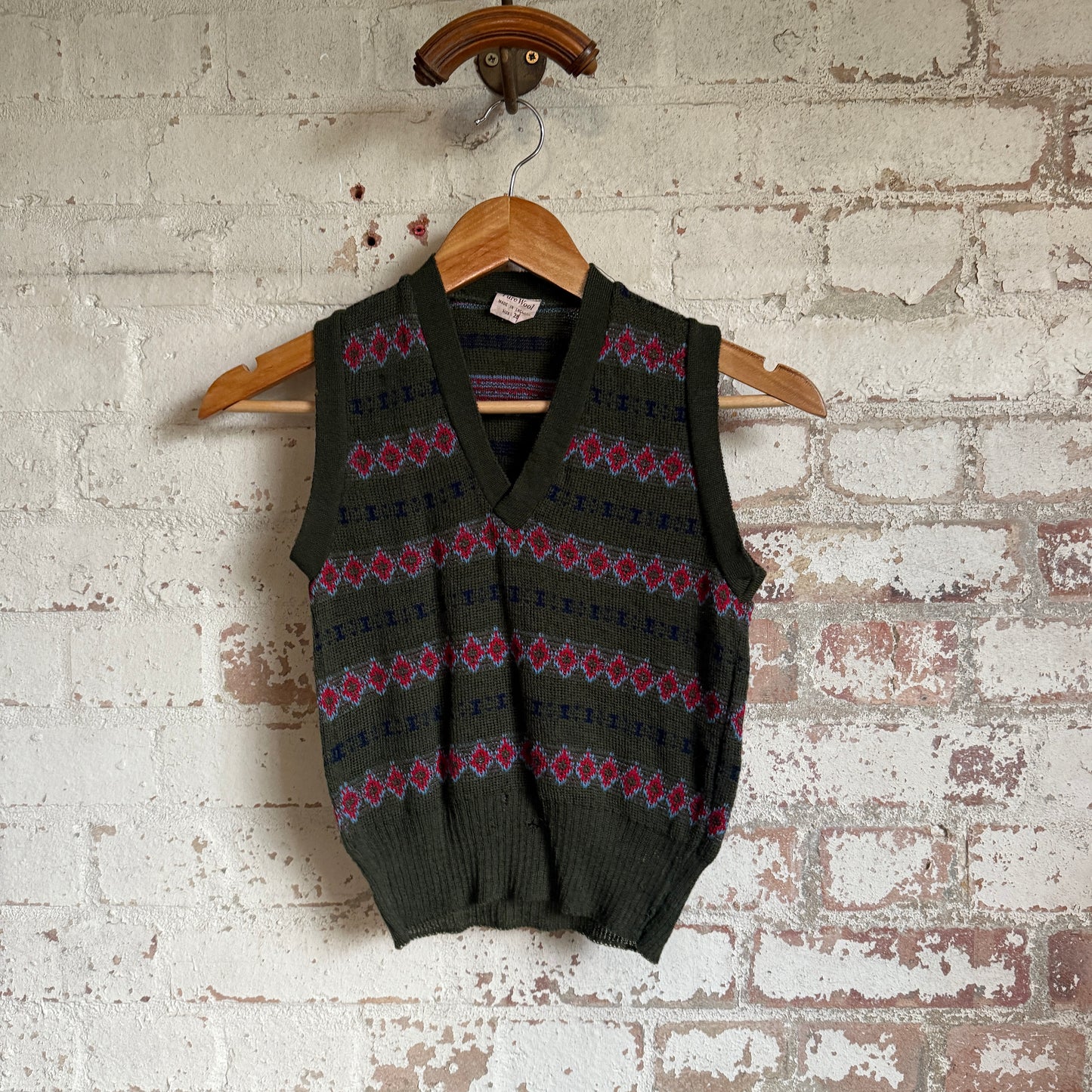 1940s 1950s Green Fair Isle Knitted Tank Top Sweater Vest Jumper