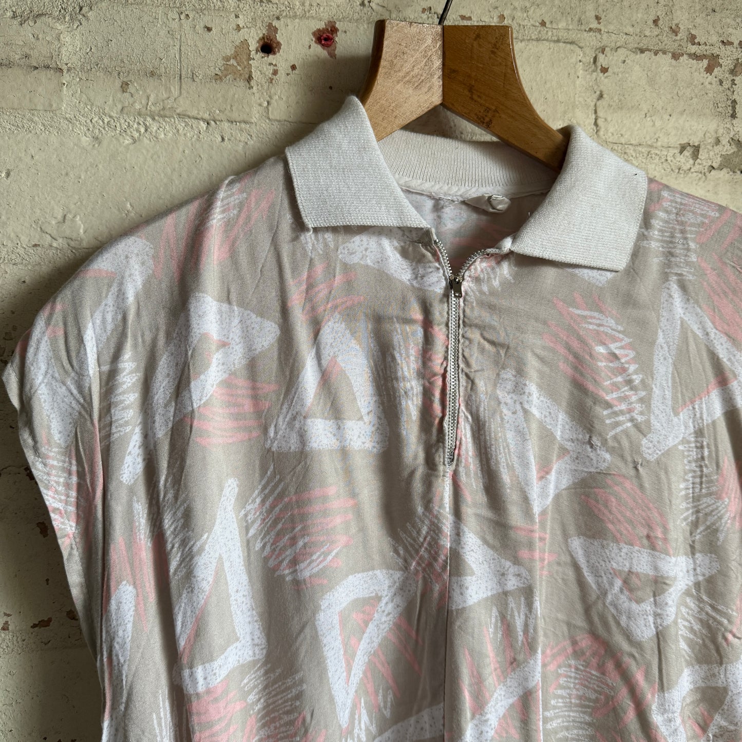 1980s Beige Zip Patterned Polo Shirt Top