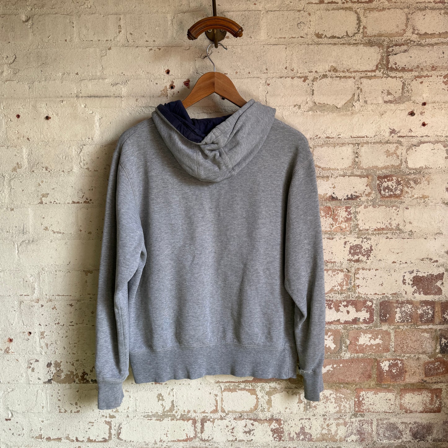 1990s Grey Fila Sweatshirt Hoodie