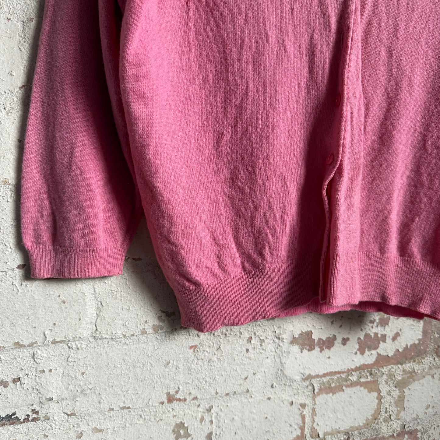 1960s 1970s Pink Knitted Cardigan Jumper