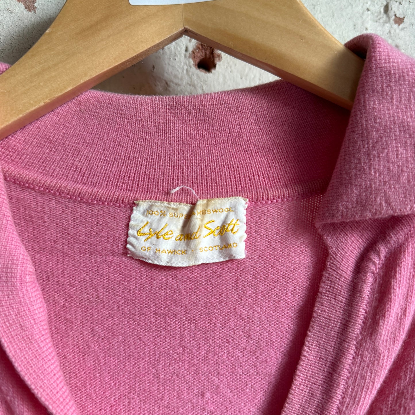 1960s 1970s Pink Knitted Cardigan Jumper