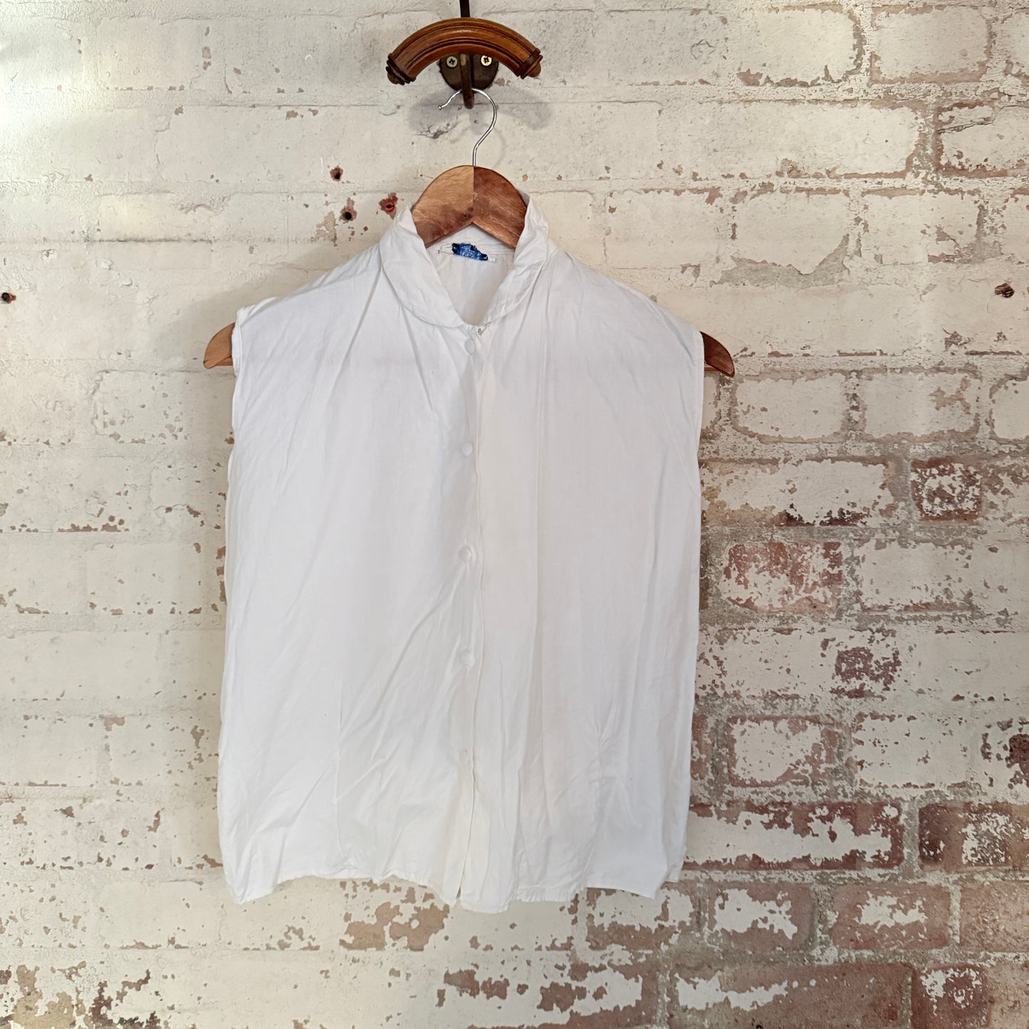 1950s White Cotton British Blouse Top