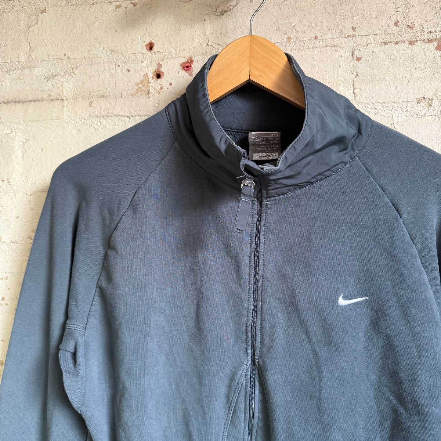 2000s Grey Nike Zip Sweatshirt Jumper