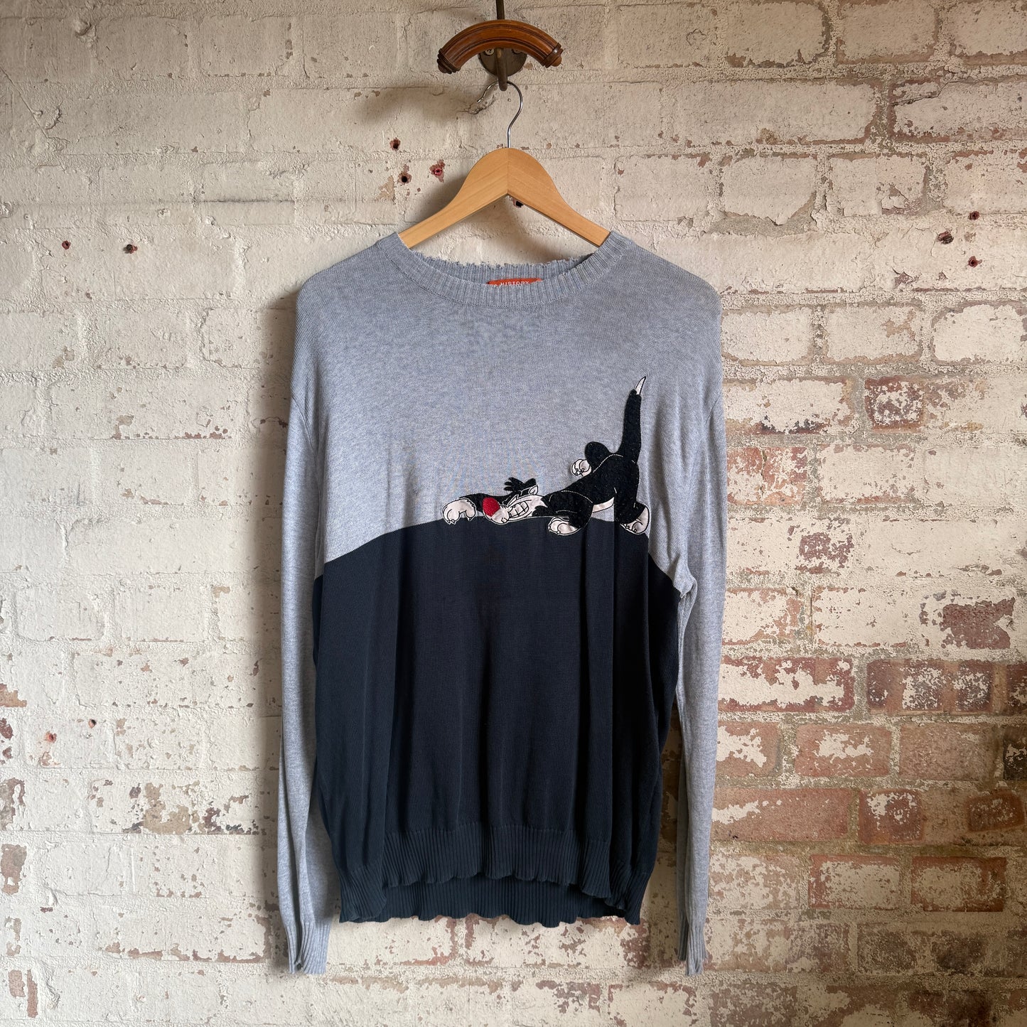 1990s Grey Iceberg History Knitted Jumper