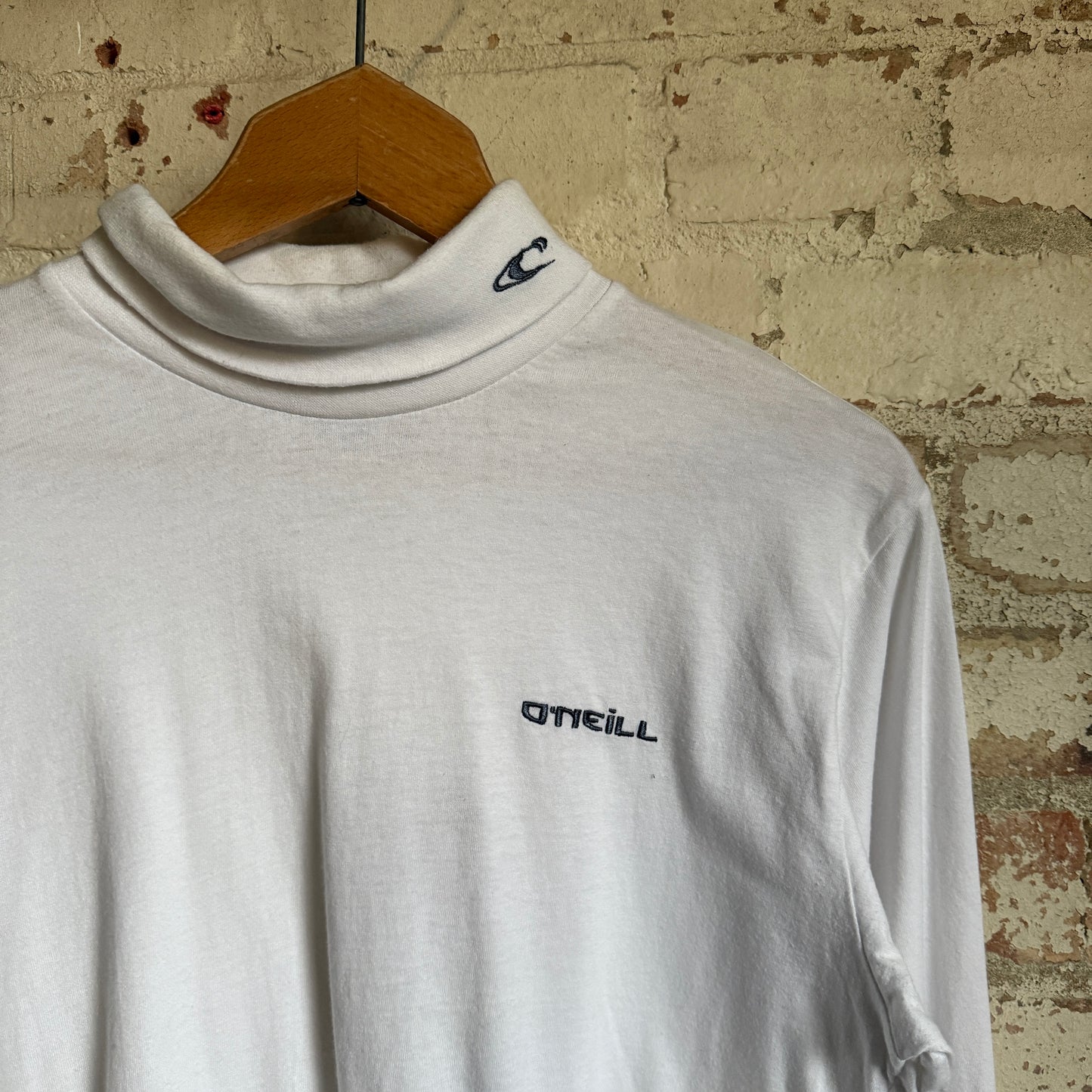 1990s White Oneill Roll Neck Sweatshirt Top