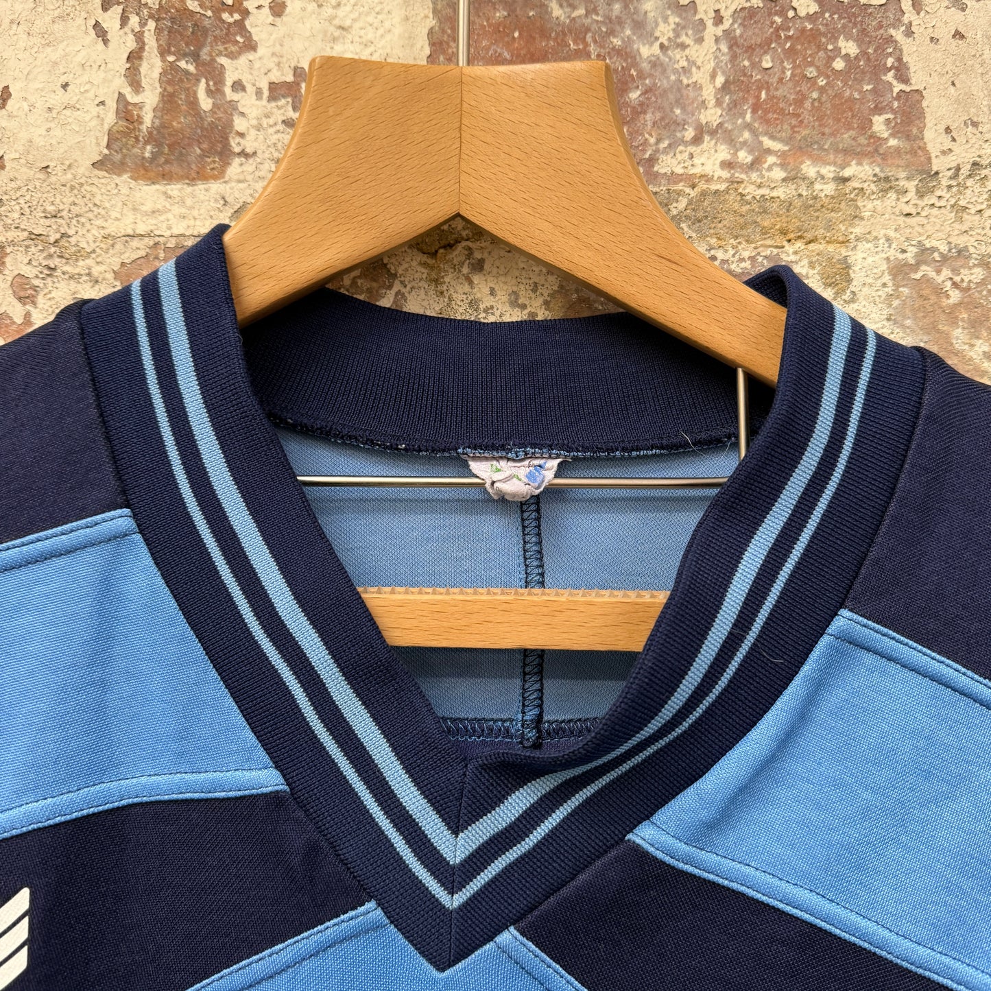 1980s Blue and Navy Graphic Long Sleeve Top