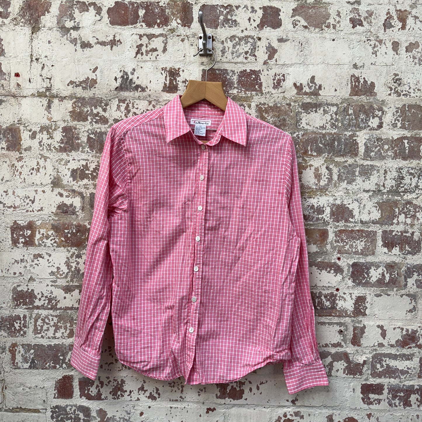 1990s Red Checkered Button Up Shirt