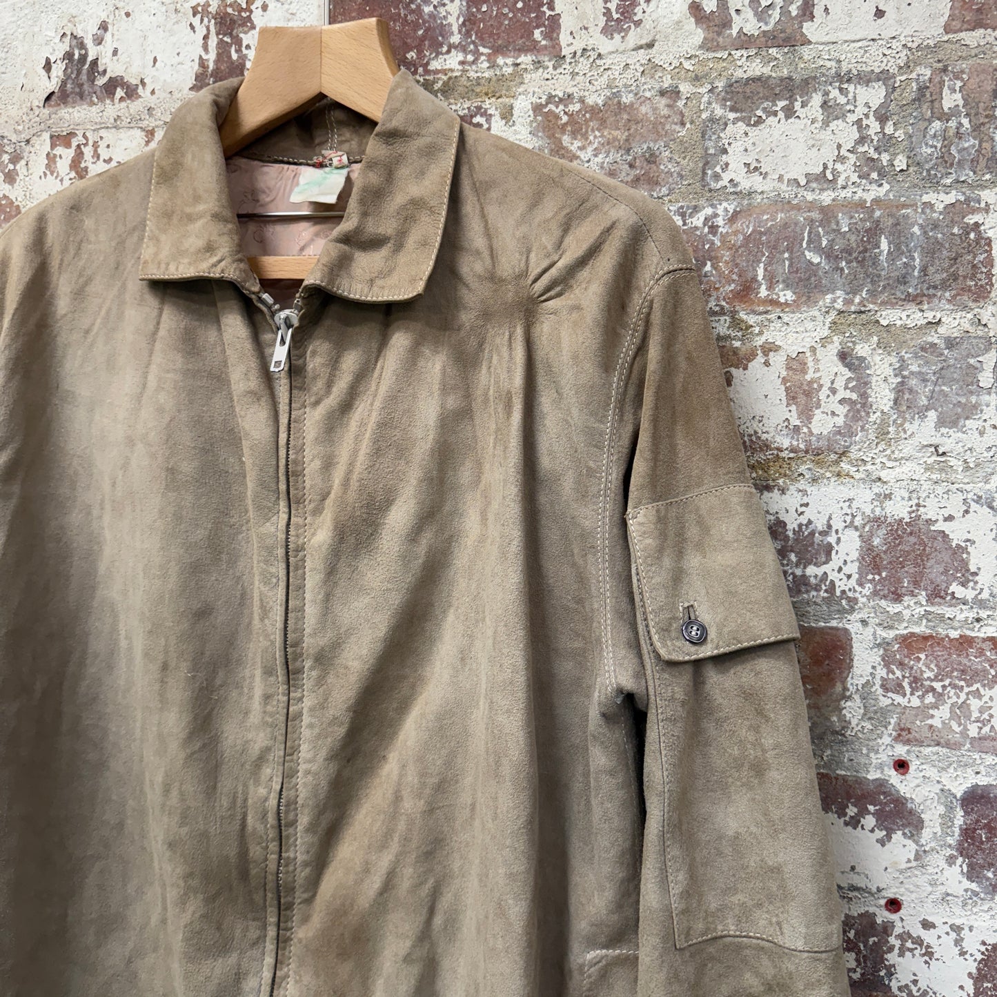 1970s Beige Suede Leather Zip Up Jacket