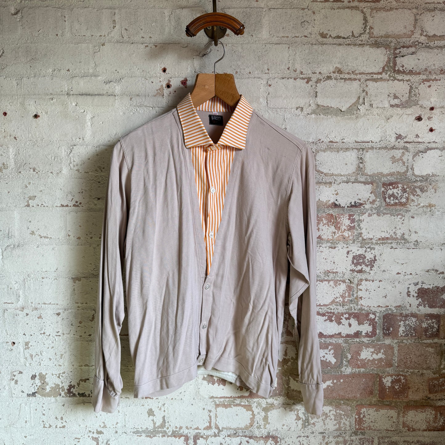 1950s 1960s Beige British Rayon Blouse Shirt