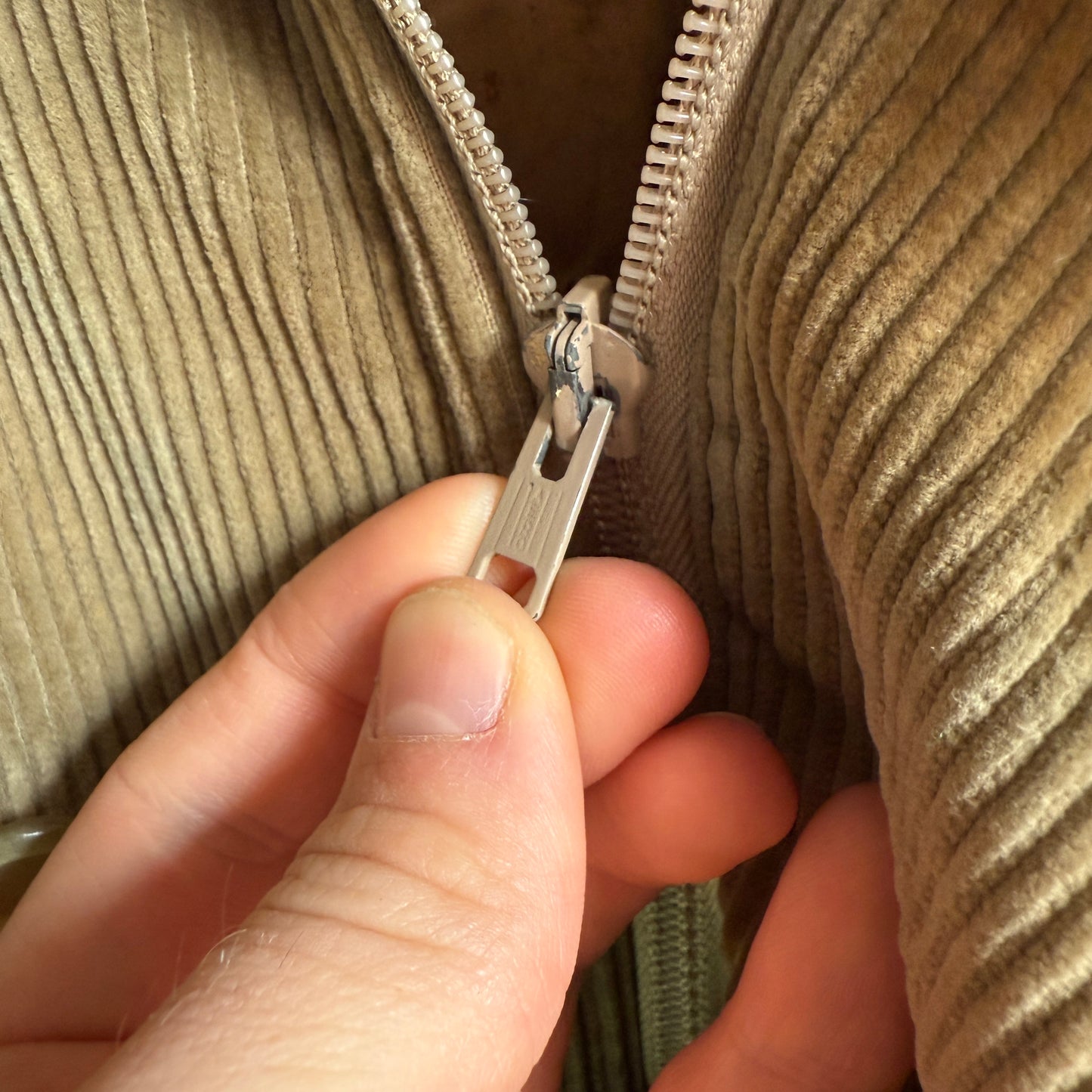 1970s Green Corduroy Invertere Hunting Jacket