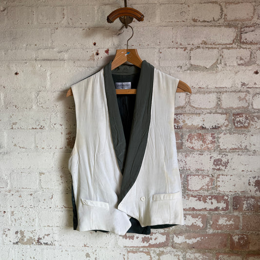 1970s White Shawl Collar Waistcoat