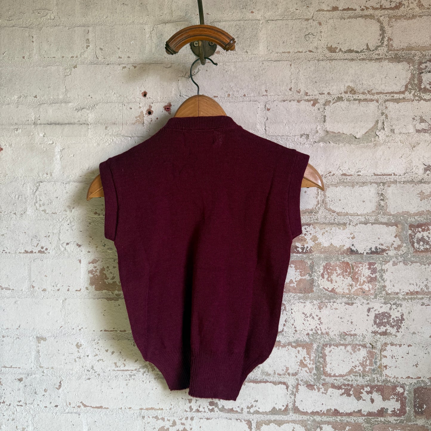 1950s Maroon Wool Knitted Tank Top Jumper