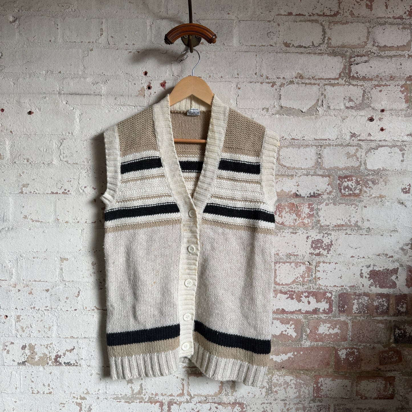1980s Cream Wool Knitted Button Jumper