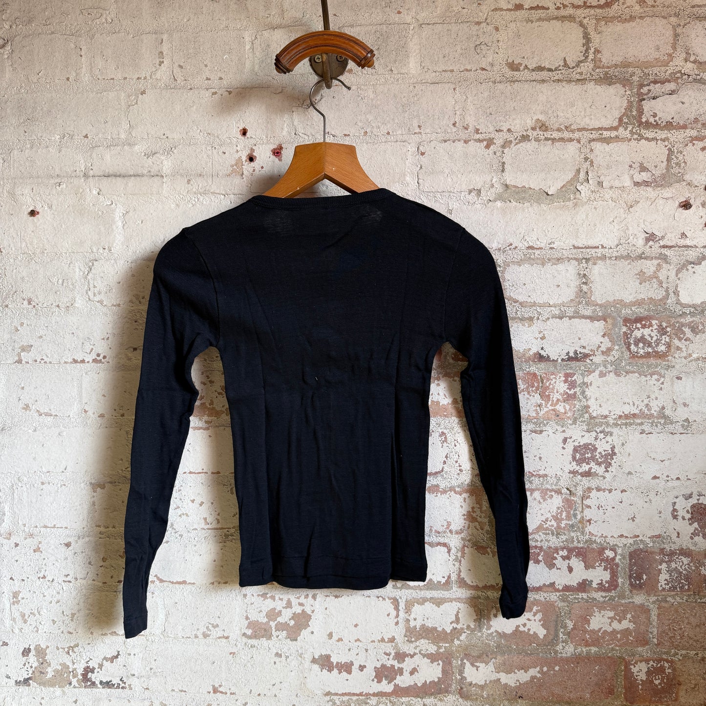 1970s Black Long Sleeve Blank Top