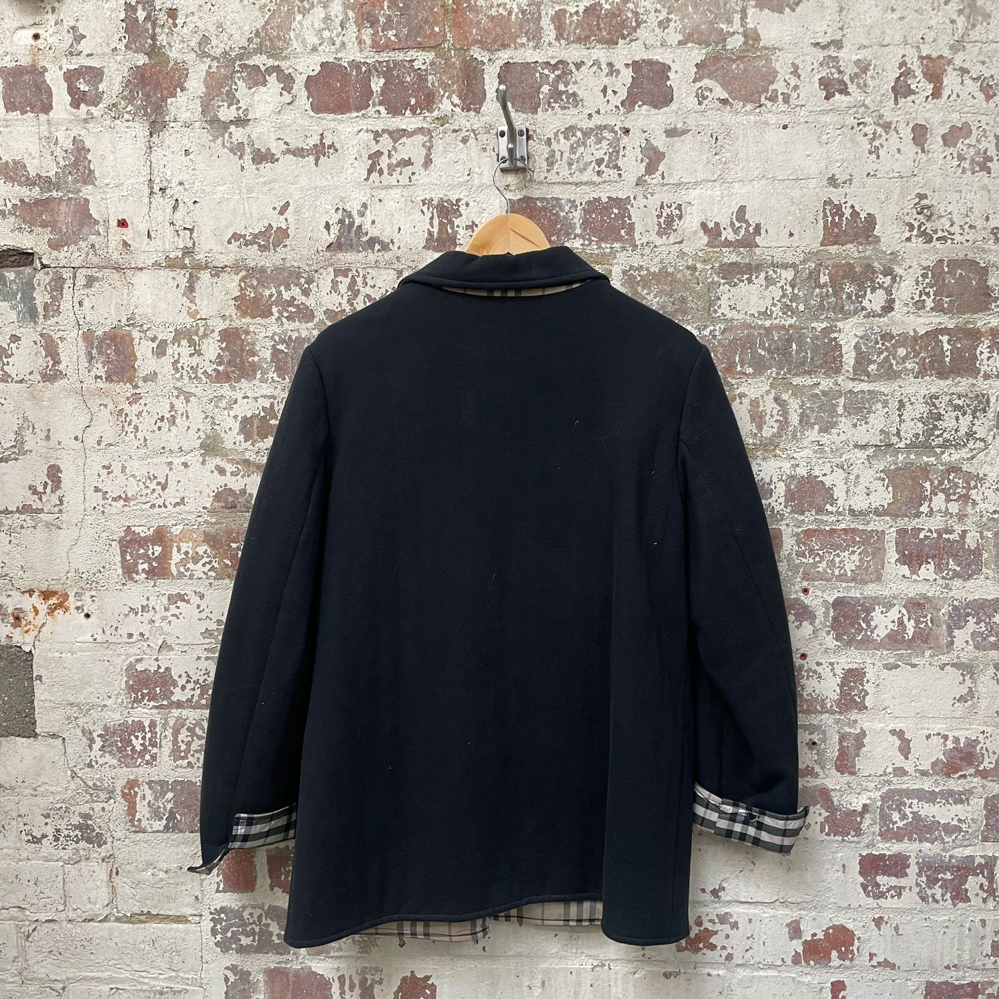 2000s Black Burberry Padded Quilted jacket Coat