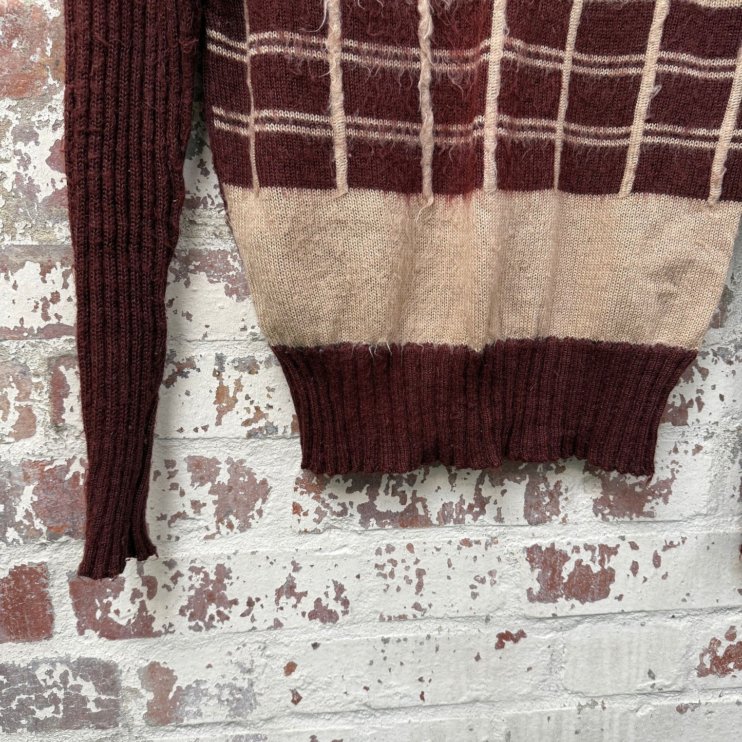 1970s Brown Knitted Patterned Jumper