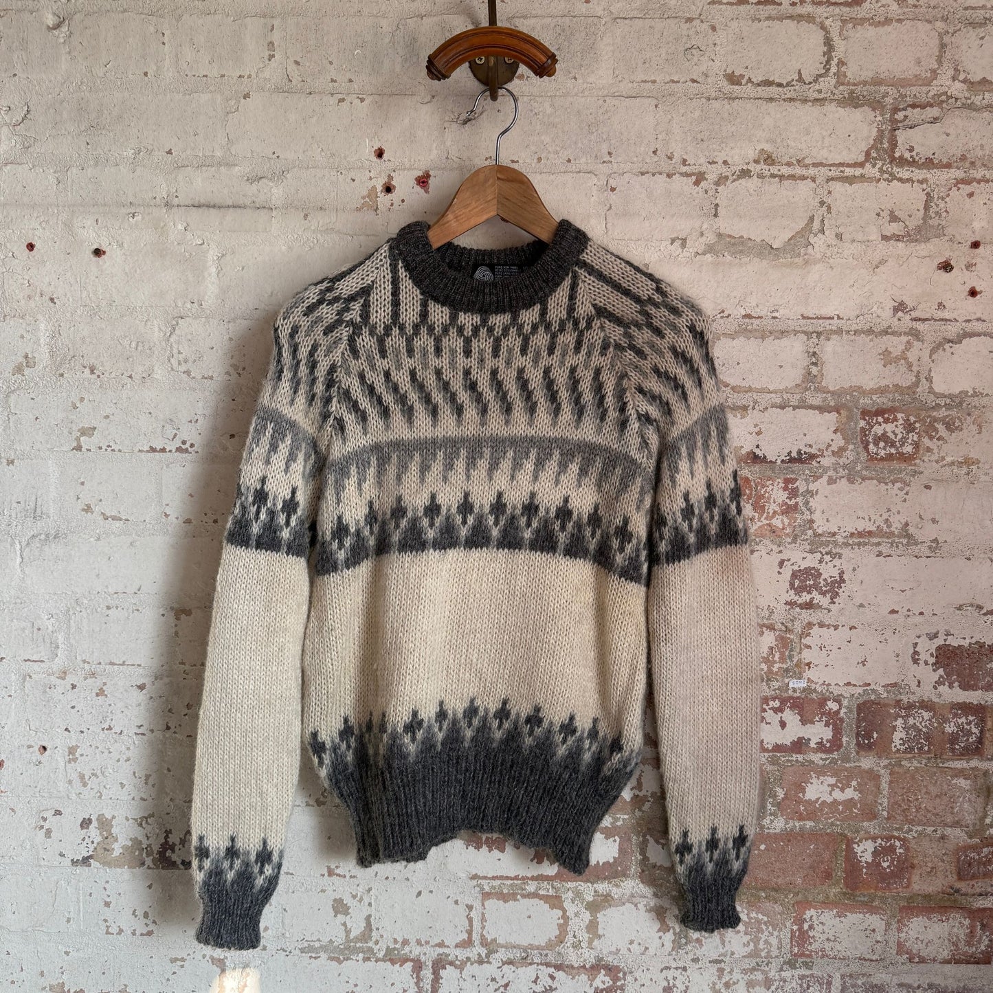 1980s Beige Wool Patterned Knitted Jumper