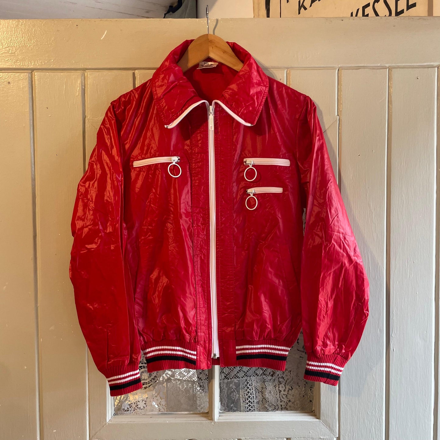 1970s Red Zip Up Ski Style Jacket