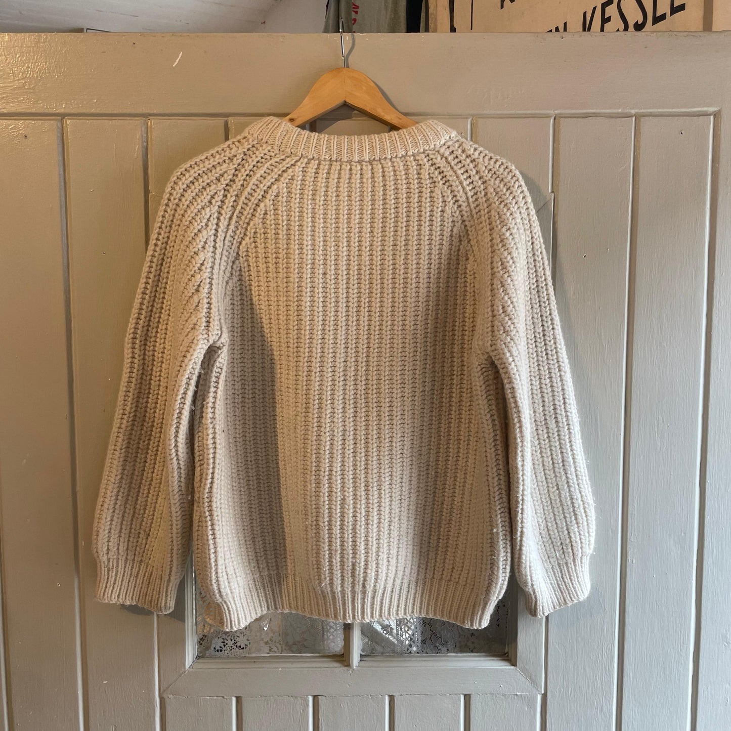 1970s Cream British Ribbed Knitted Wool Jumper