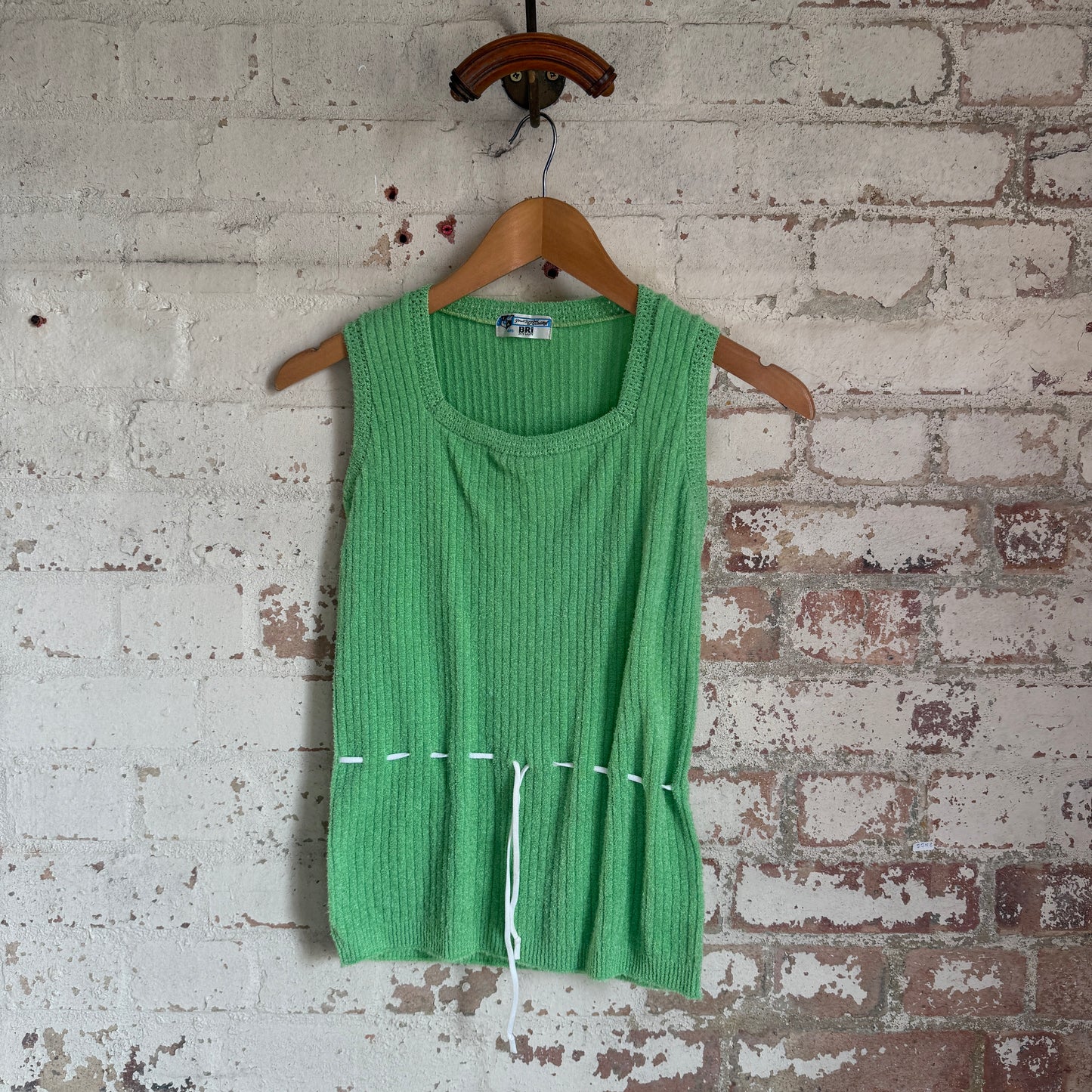 1970s Green Knitted Tie Waist Tank Top Jumper