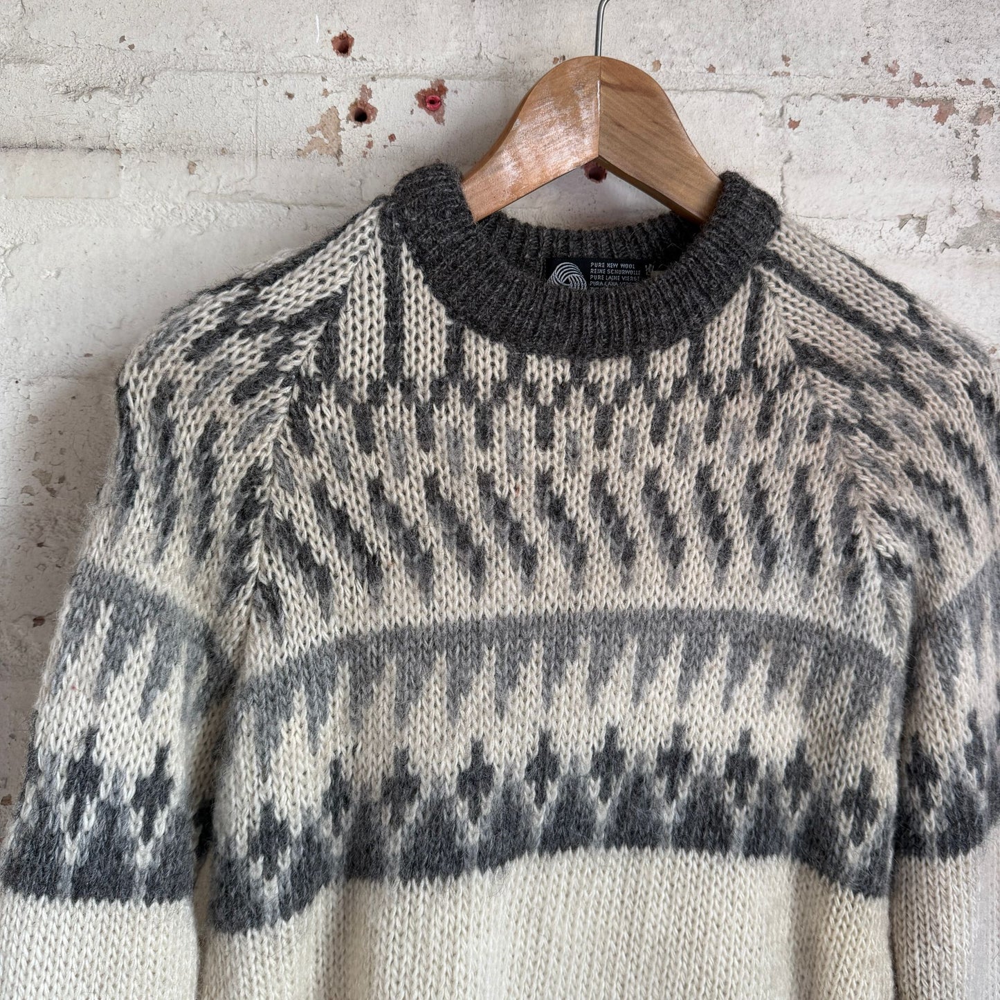 1980s Beige Wool Patterned Knitted Jumper