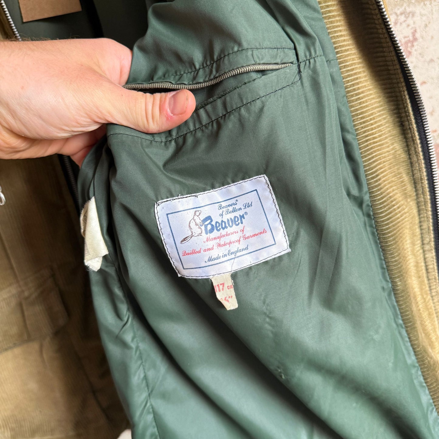 1970s Beige Corduroy Hunting British Jacket